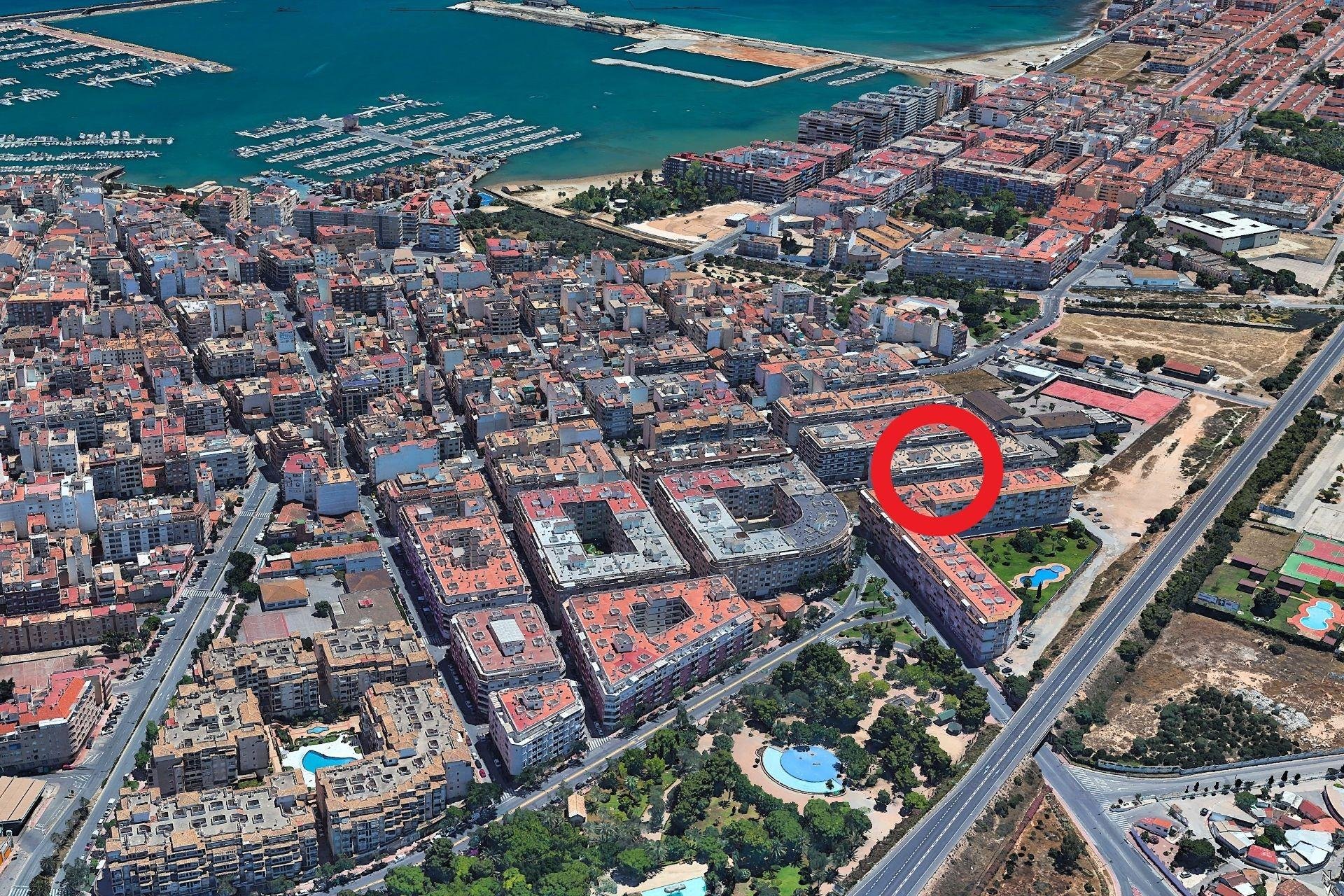 Revânzare - Apartament -
Torrevieja - PARQUE DE LAS NACIONES