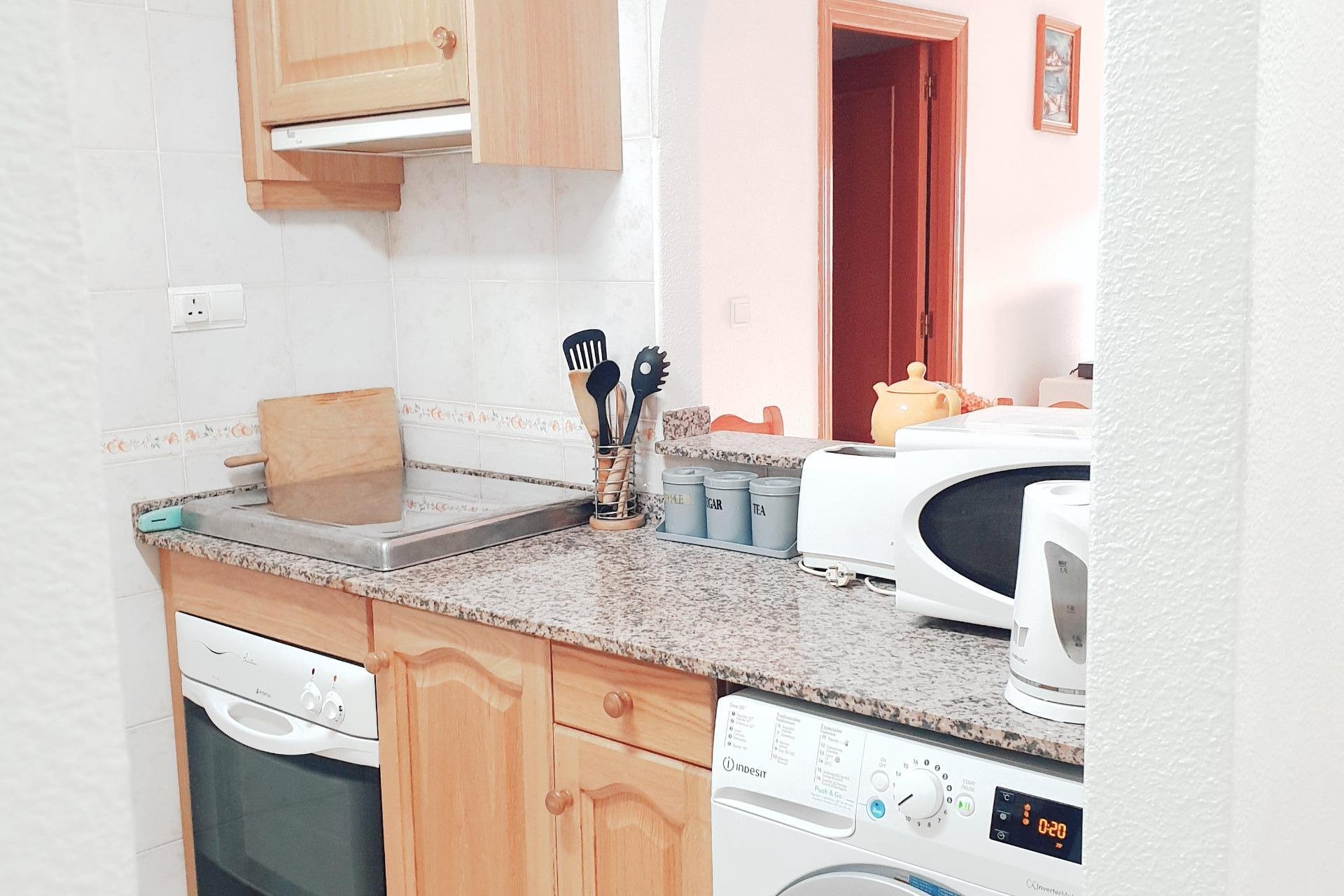 Revânzare - Apartament -
Torrevieja - PARQUE DE LAS NACIONES