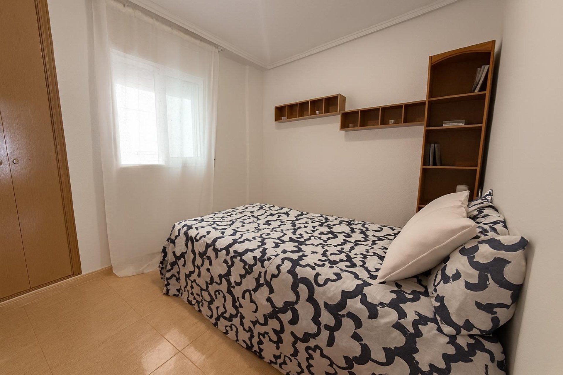 Revânzare - Apartament -
Torrevieja - Parque Las Naciones