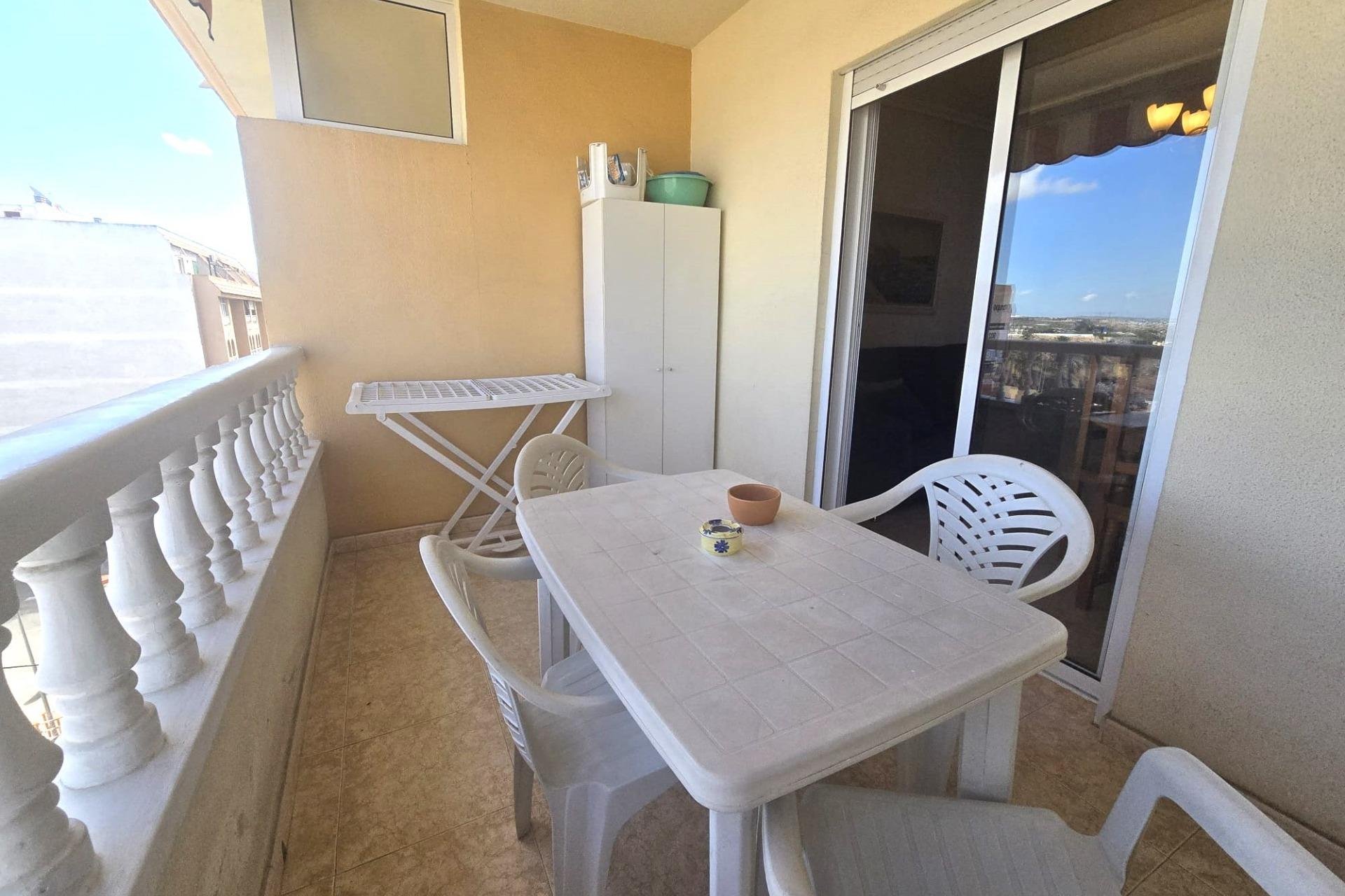 Revânzare - Apartament -
Torrevieja - Parque Las Naciones