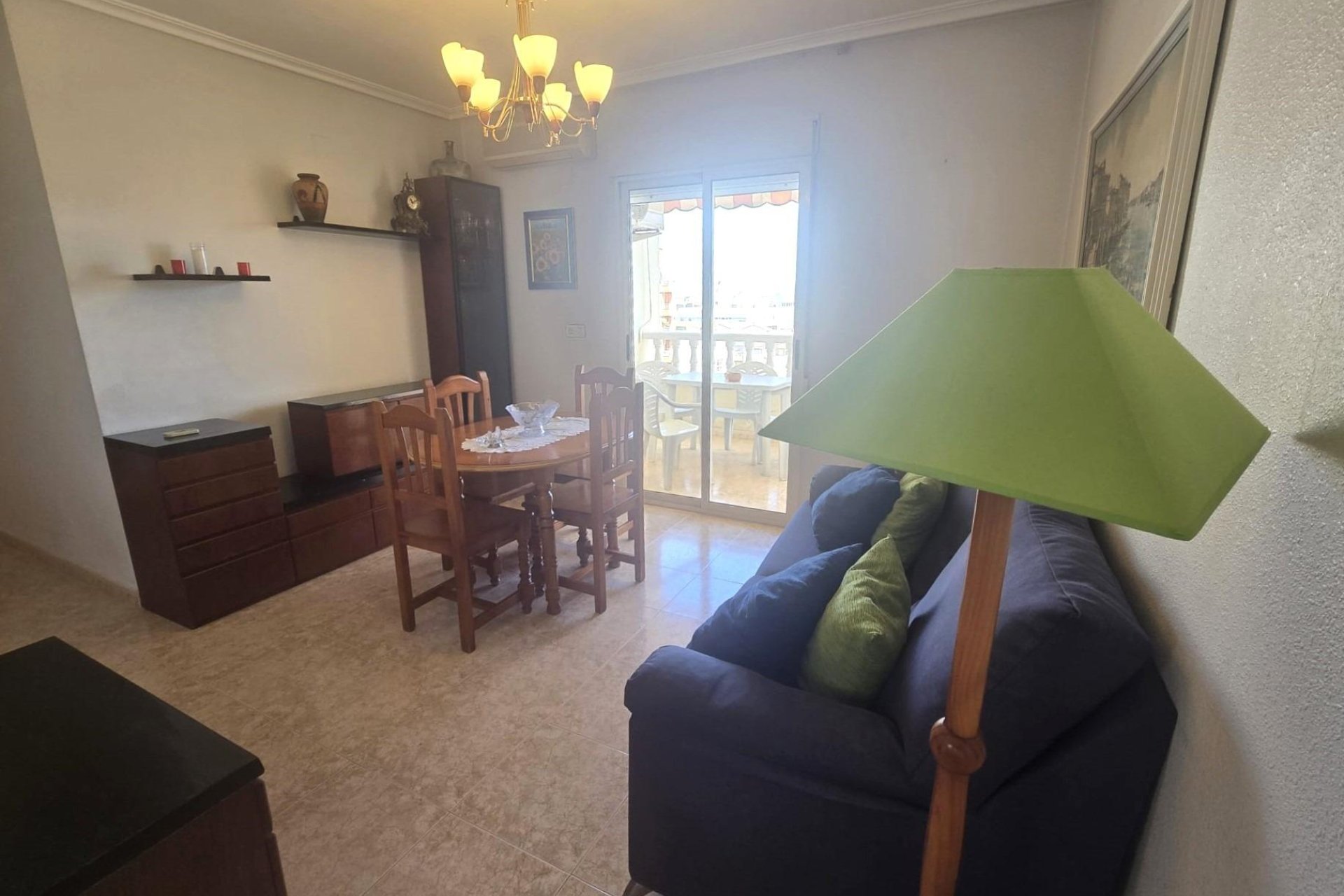 Revânzare - Apartament -
Torrevieja - Parque Las Naciones