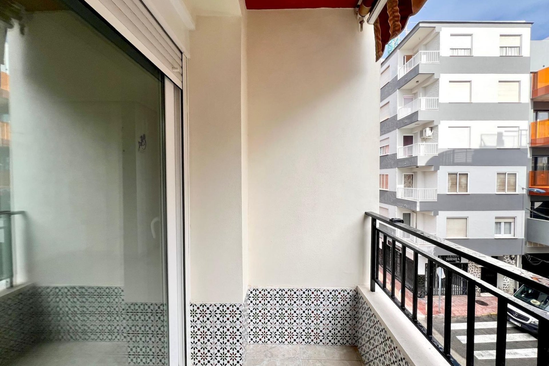 Revânzare - Apartament -
Torrevieja - Paseo Maritimo