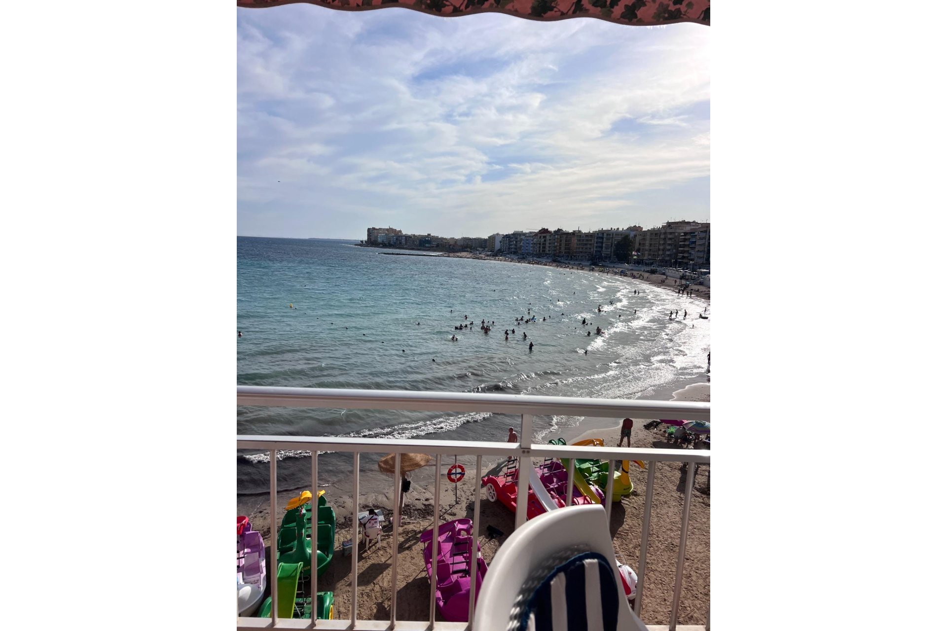 Revânzare - Apartament -
Torrevieja - Playa de los Locos