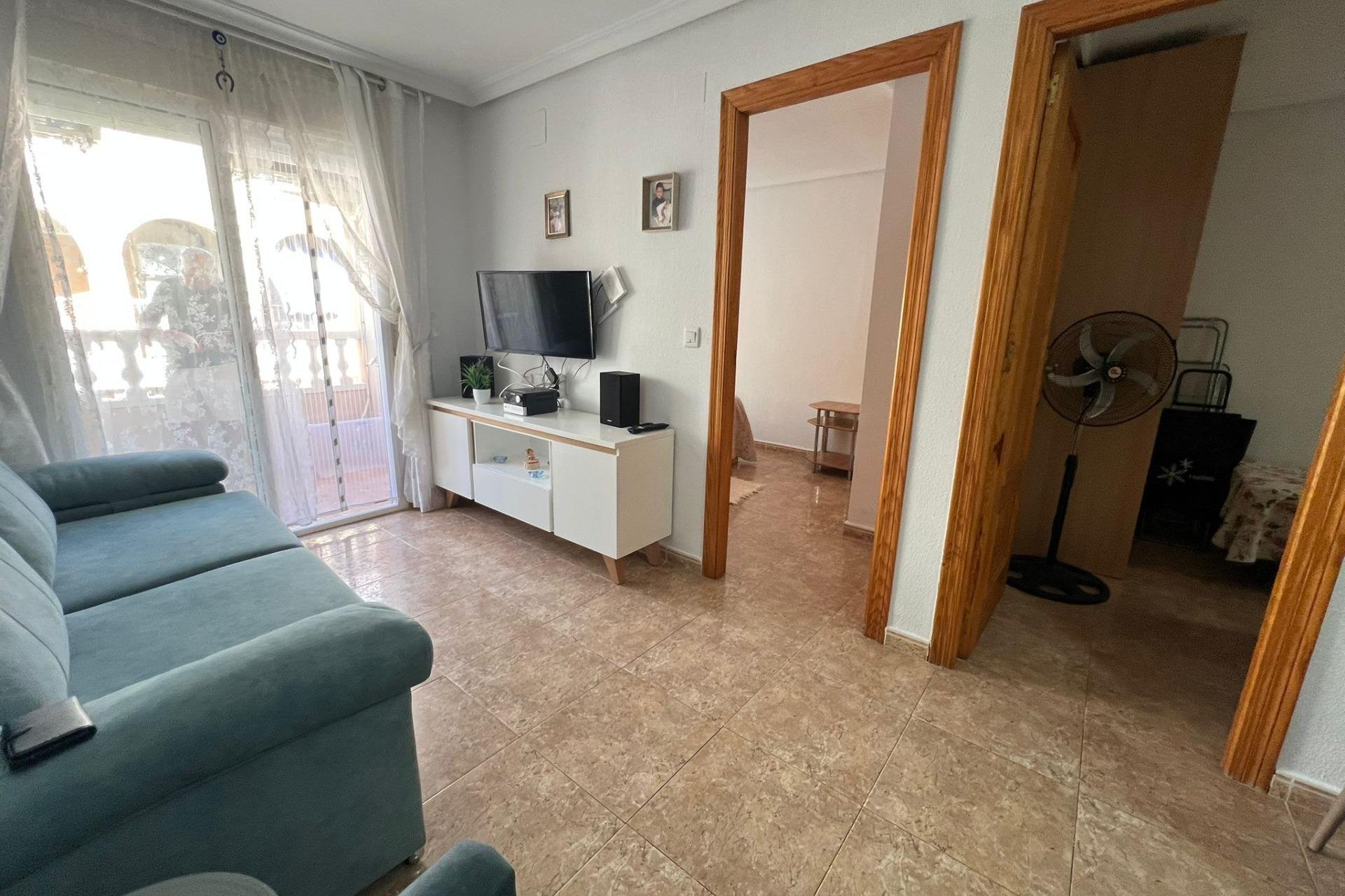 Revânzare - Apartament -
Torrevieja - Playa de los Locos