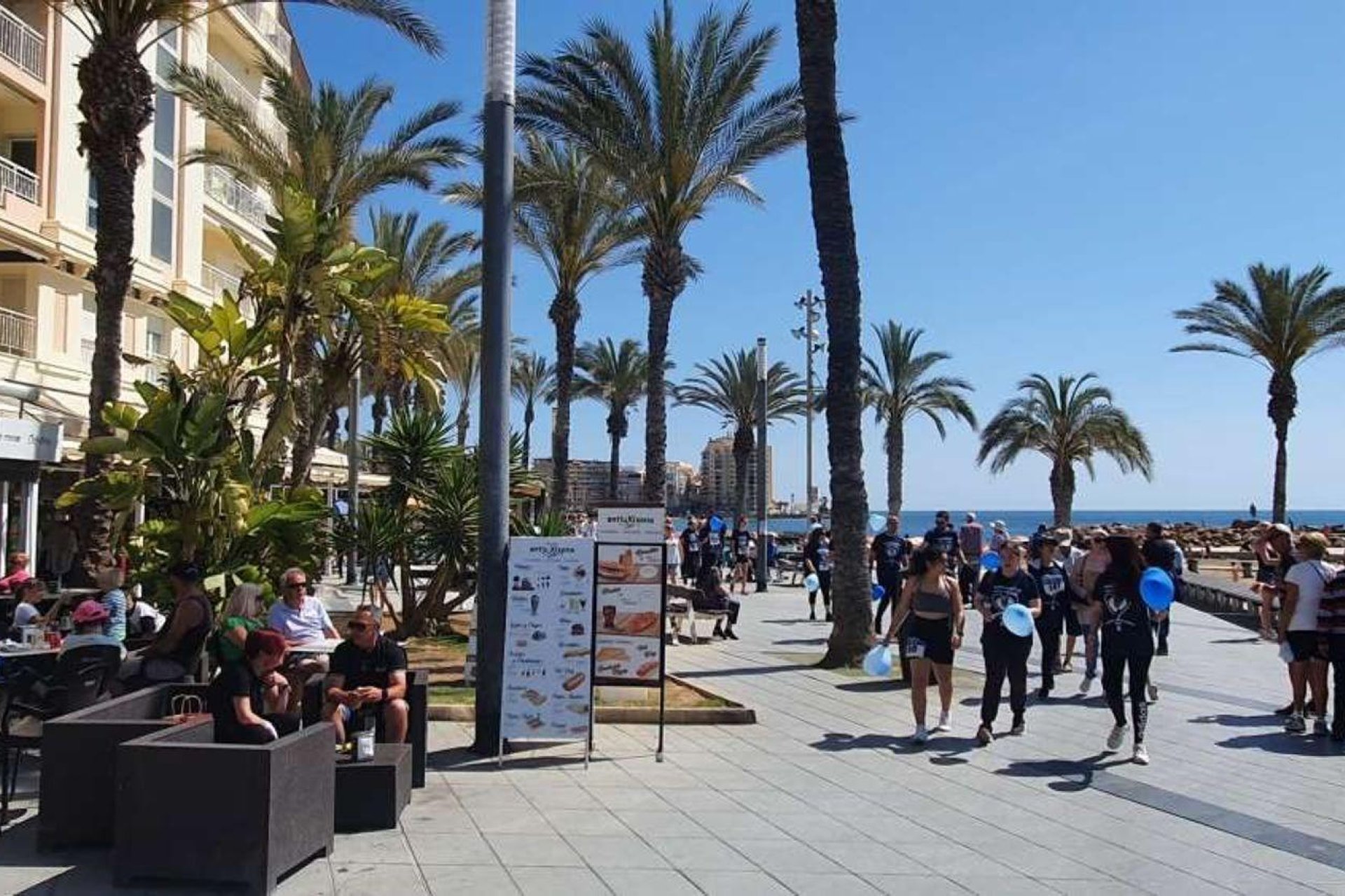 Revânzare - Apartament -
Torrevieja - Playa de los Locos