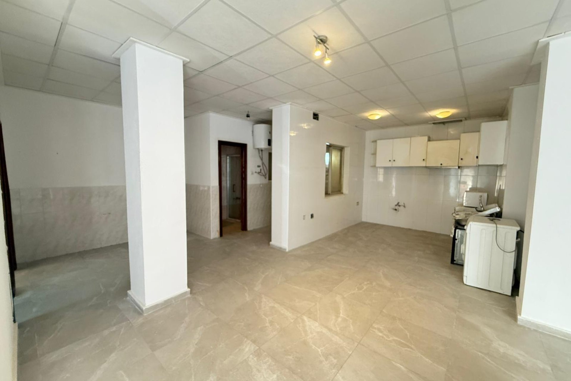 Revânzare - Apartament -
Torrevieja - Playa de los Locos