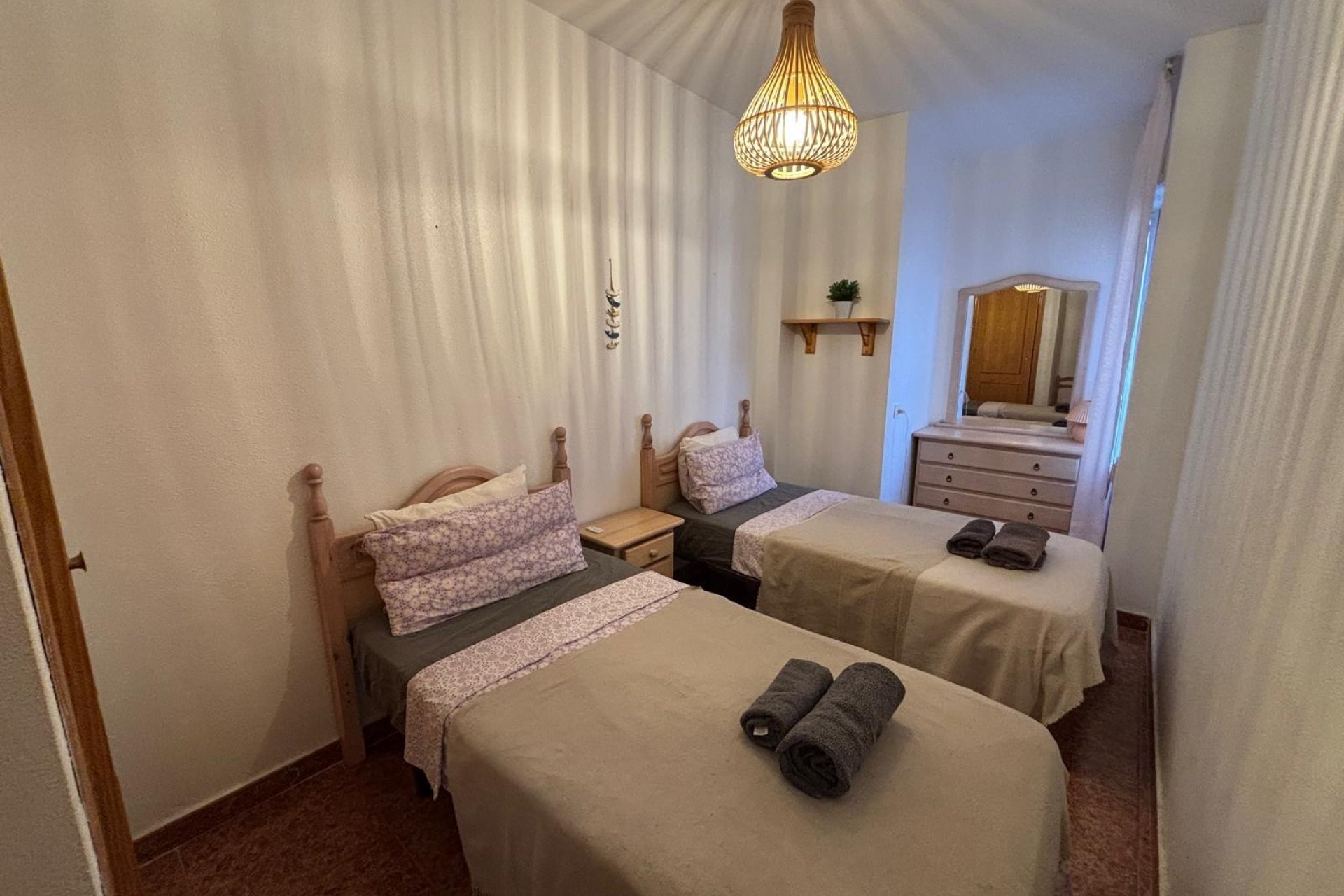 Revânzare - Apartament -
Torrevieja - Playa de los Locos