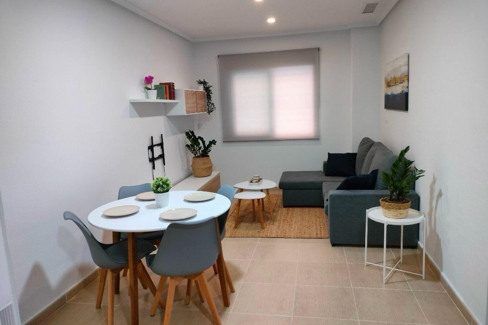 Revânzare - Apartament -
Torrevieja - Playa de los Locos