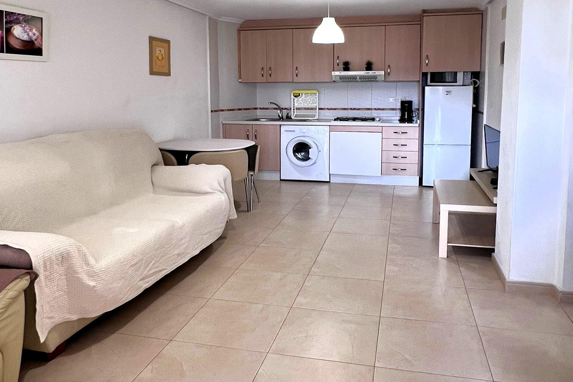 Revânzare - Apartament -
Torrevieja - Playa de los Locos