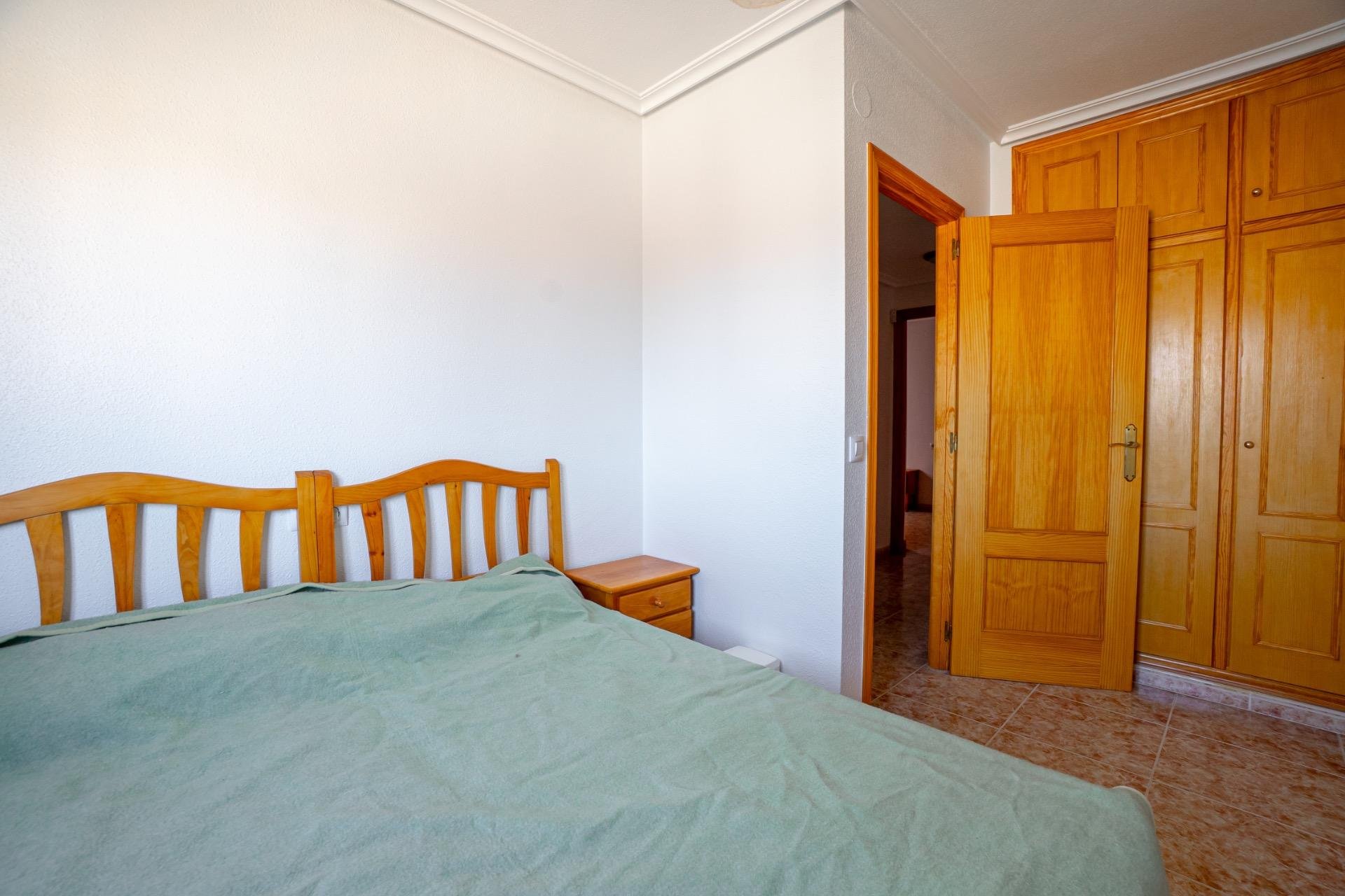 Revânzare - Apartament -
Torrevieja - Playa de los Locos