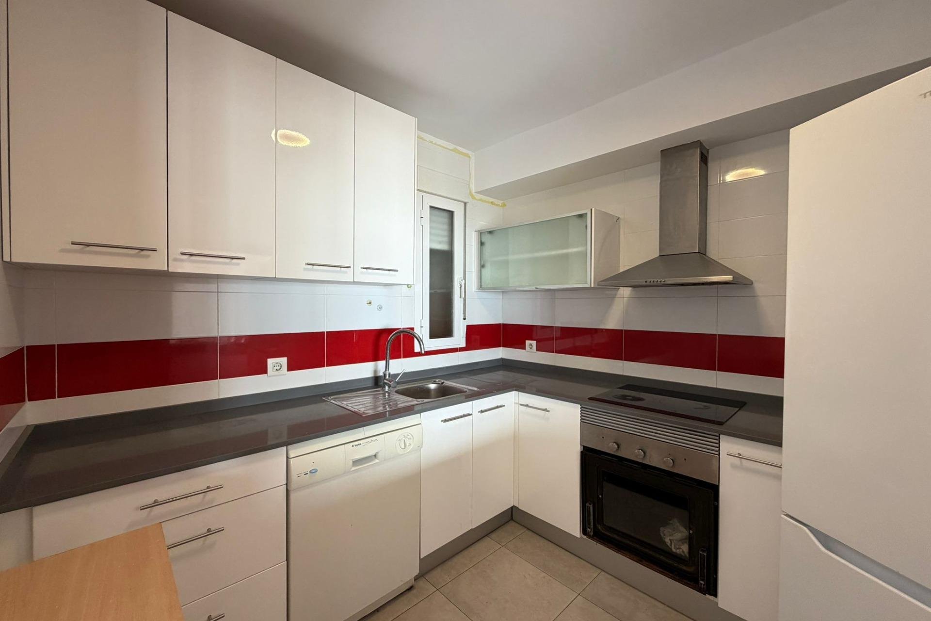 Revânzare - Apartament -
Torrevieja - Playa de los Locos