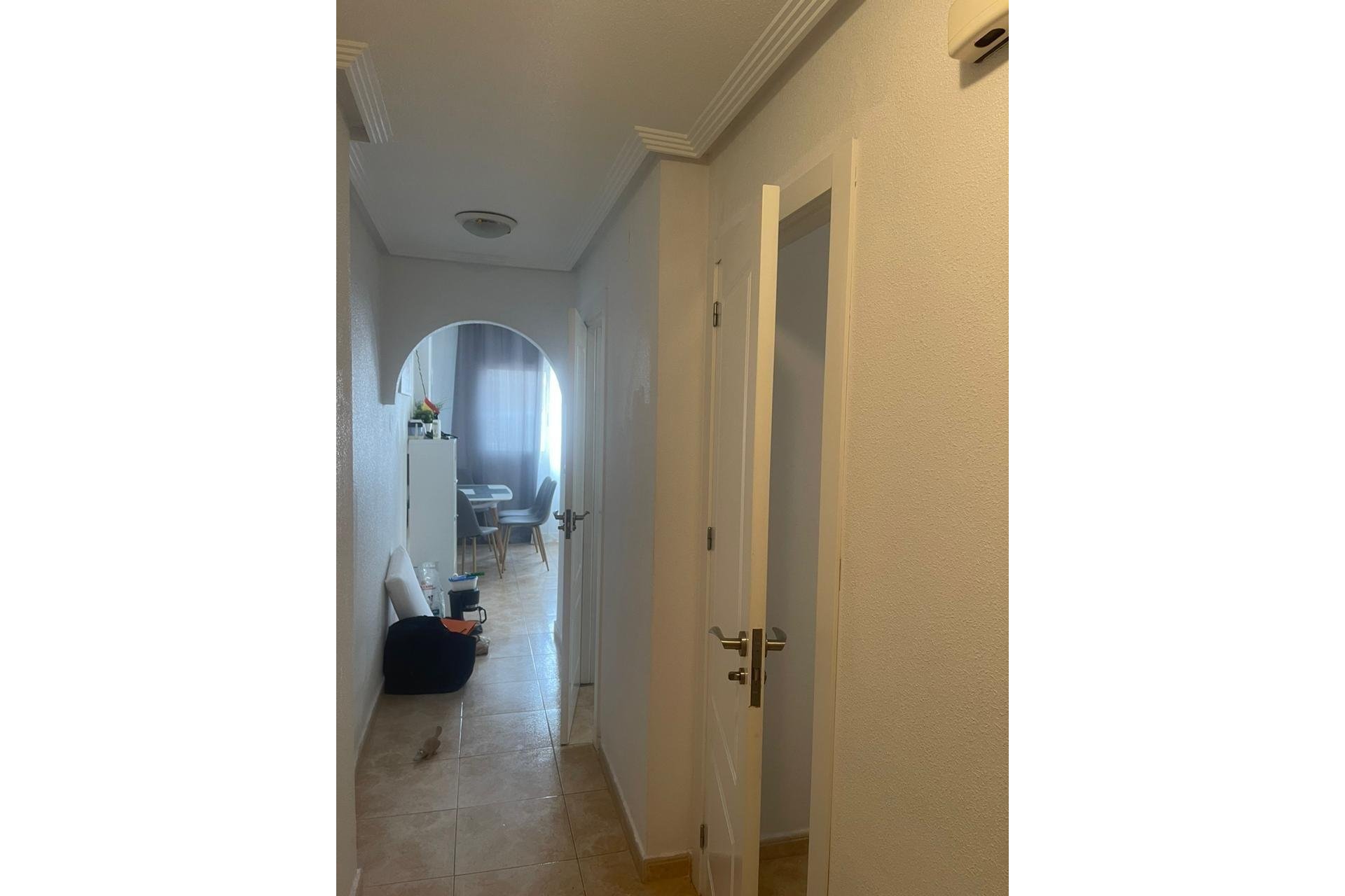 Revânzare - Apartament -
Torrevieja - Playa de los Locos