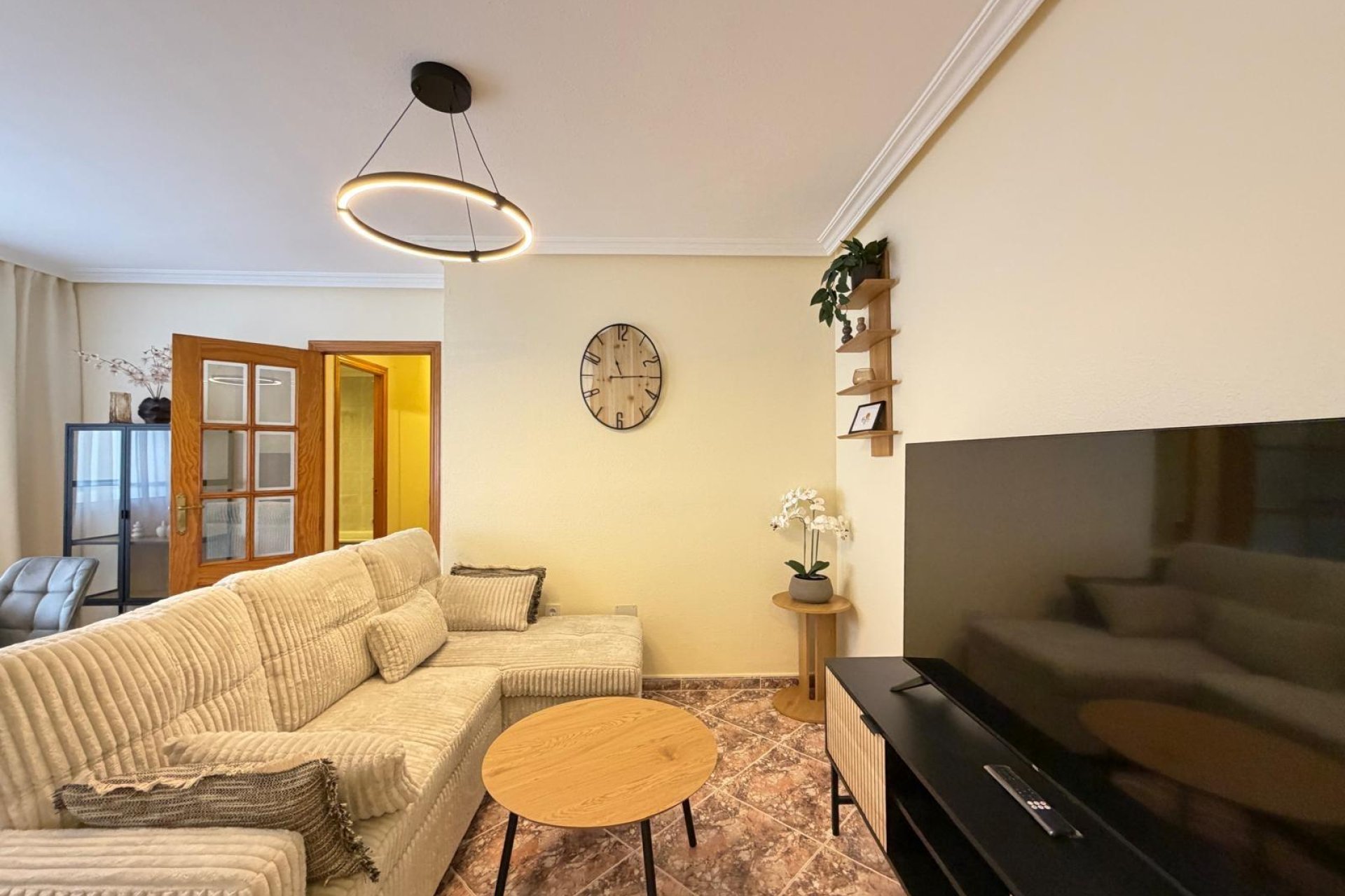 Revânzare - Apartament -
Torrevieja - Playa de los Locos