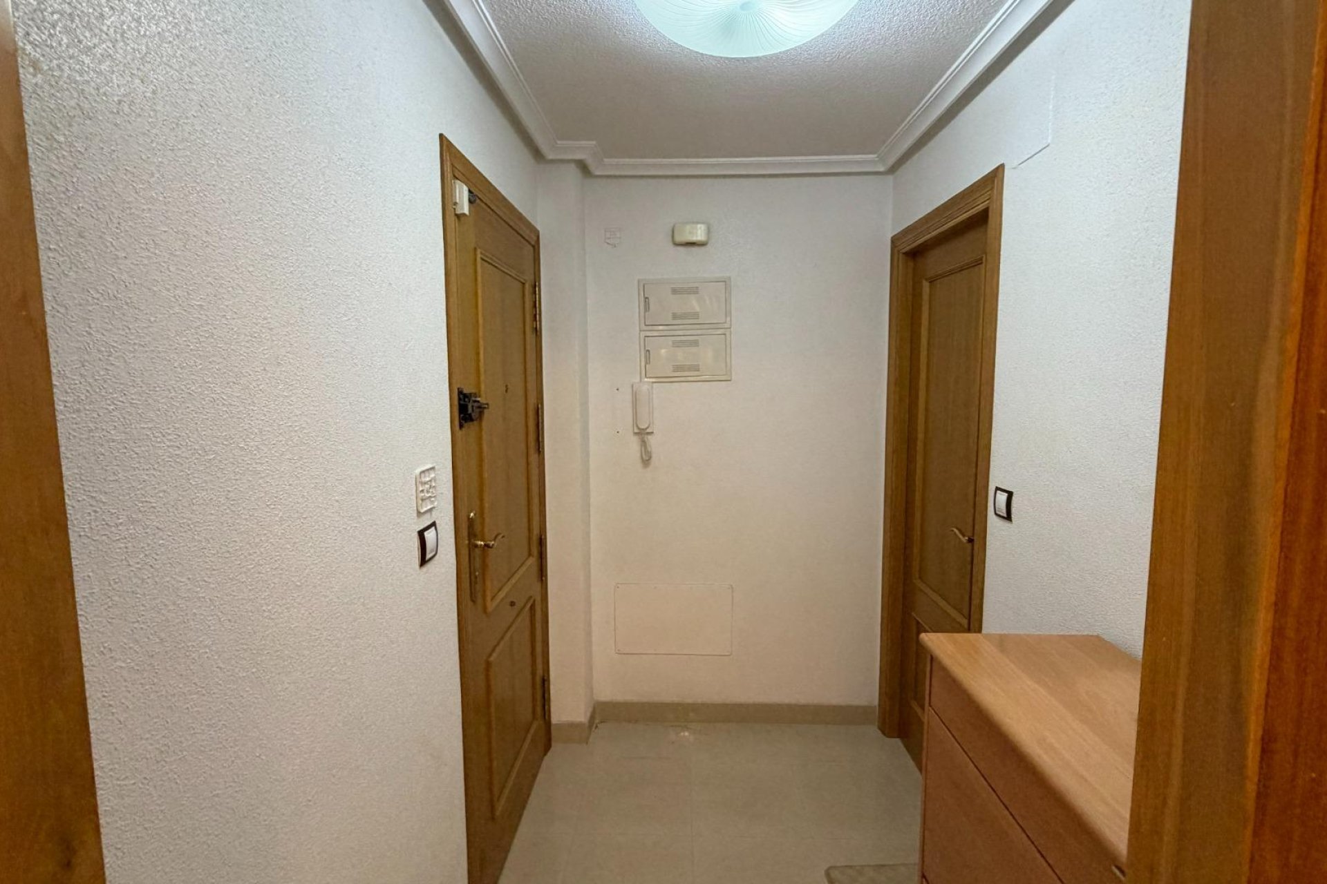 Revânzare - Apartament -
Torrevieja - Playa de los Locos