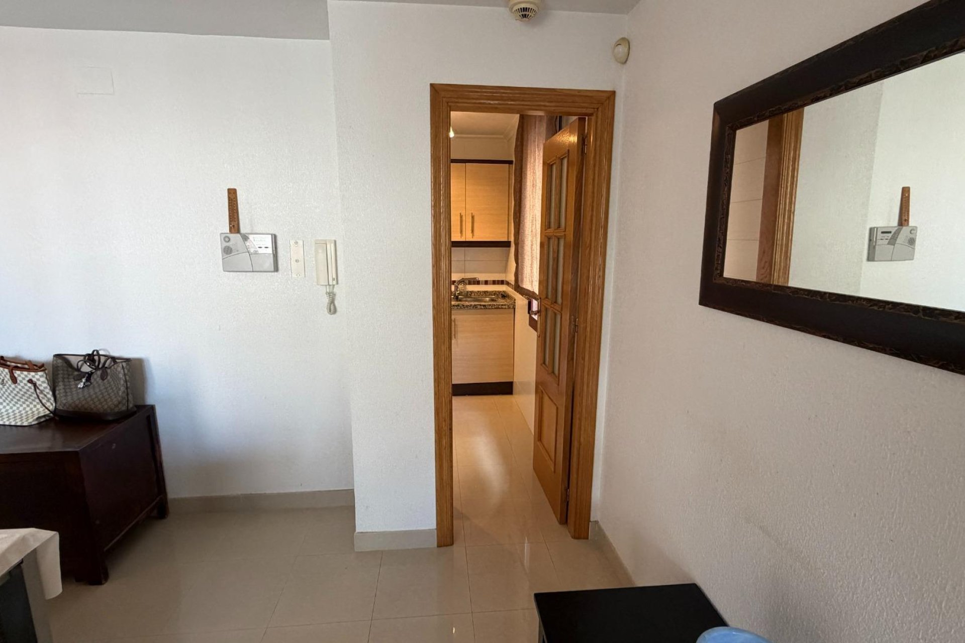 Revânzare - Apartament -
Torrevieja - Playa de los Locos