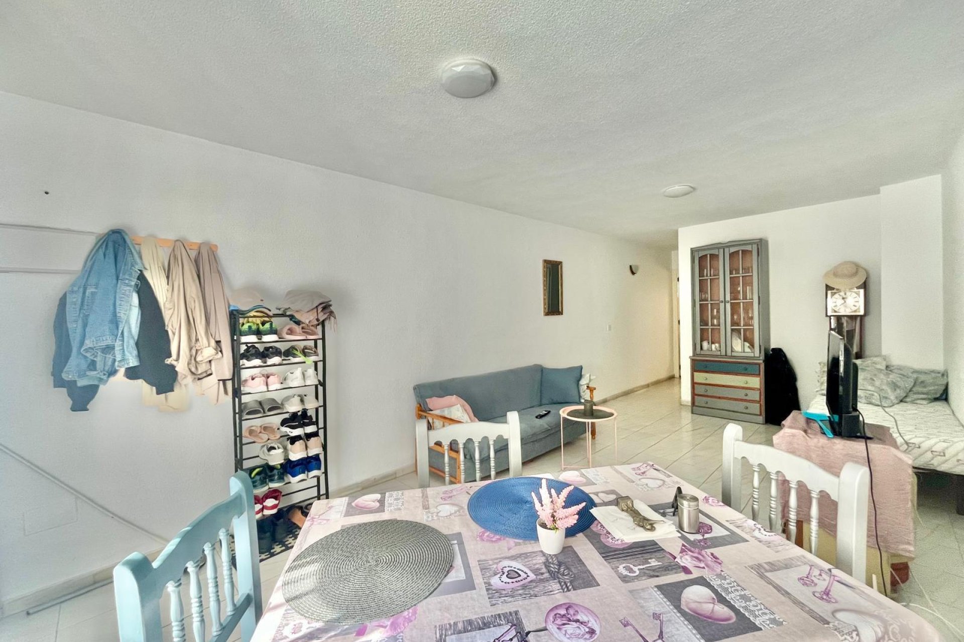 Revânzare - Apartament -
Torrevieja - Playa de los Locos