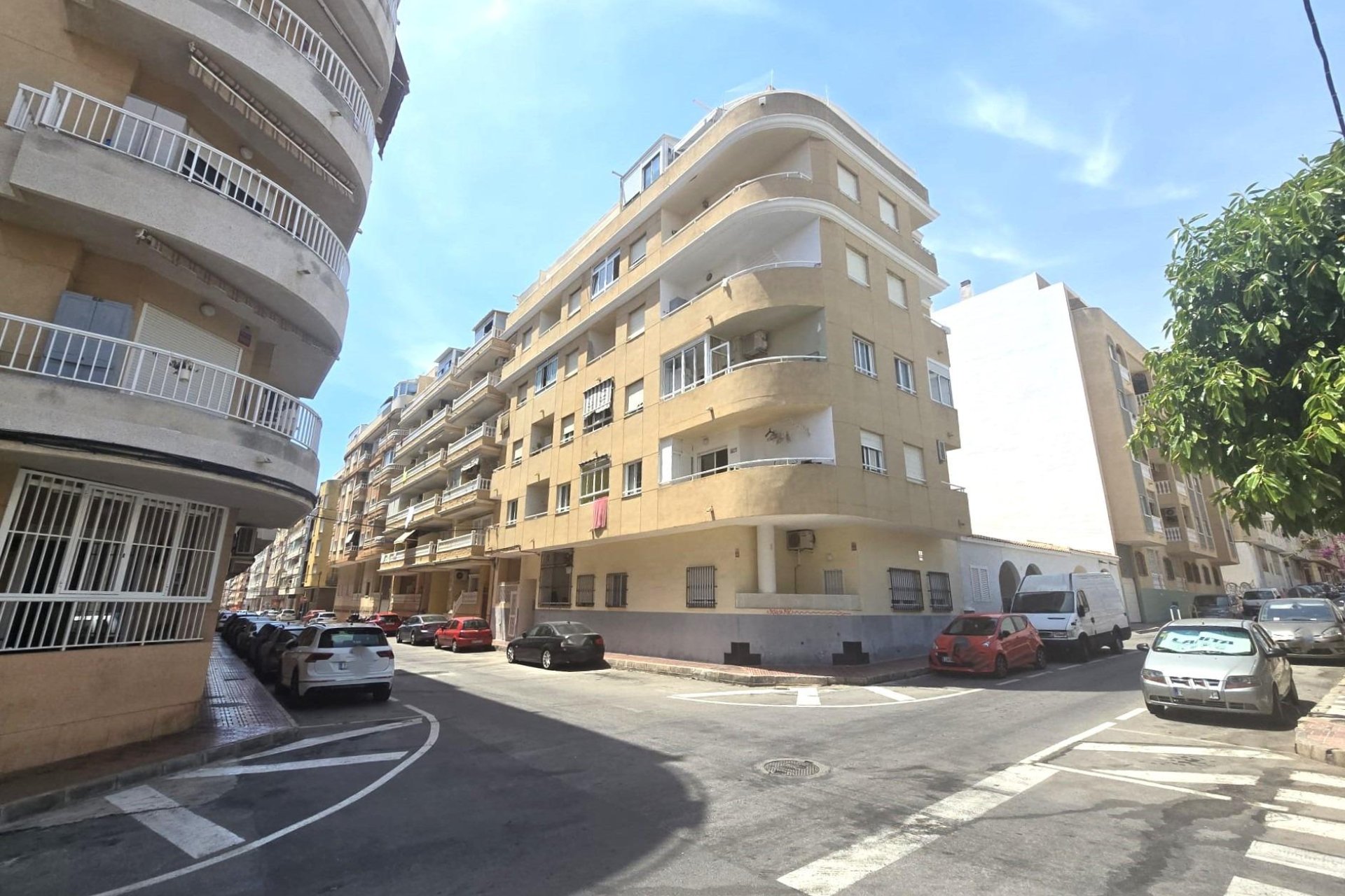Revânzare - Apartament -
Torrevieja - Playa de los Locos