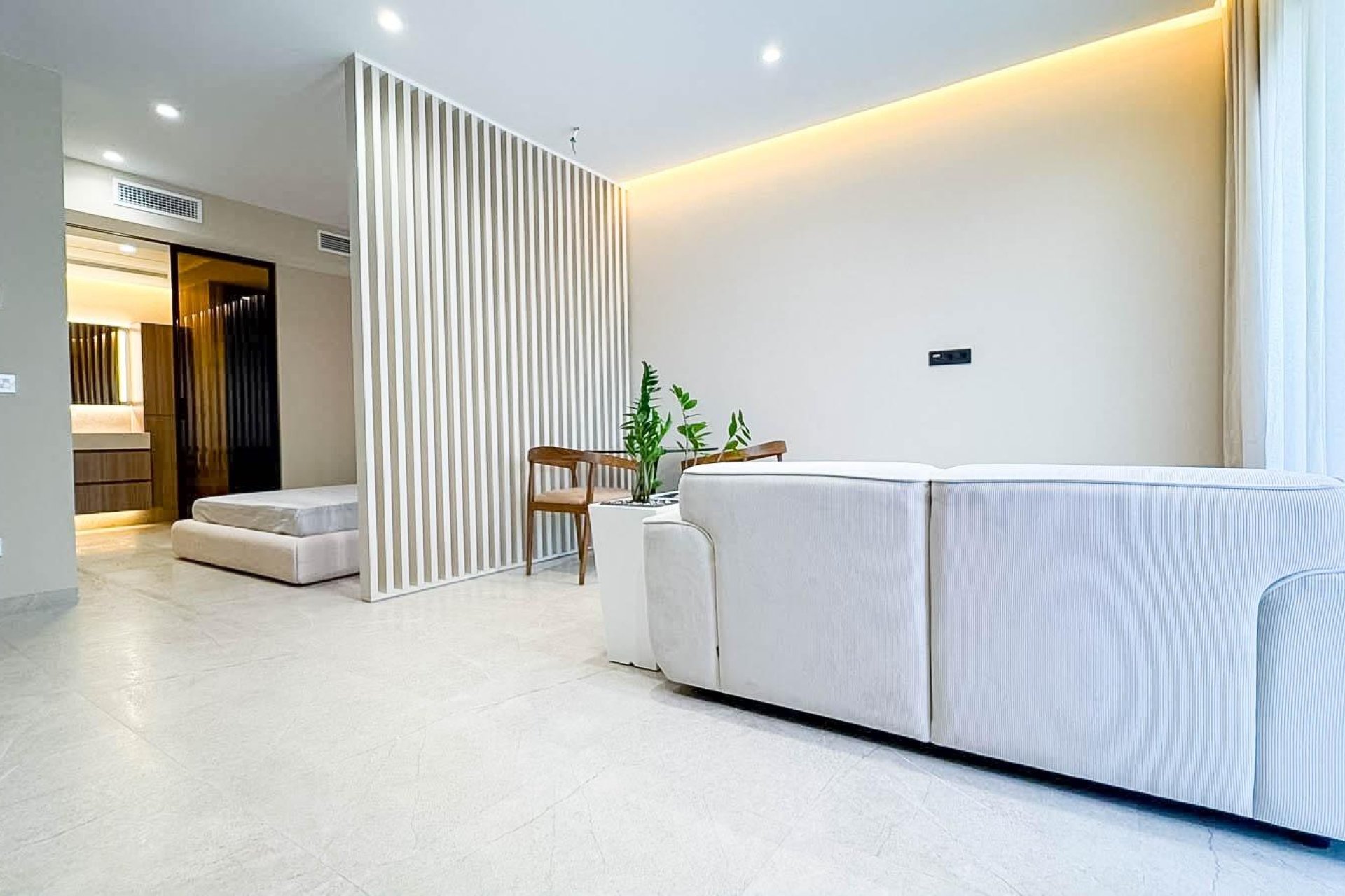 Revânzare - Apartament -
Torrevieja - Playa de los Locos