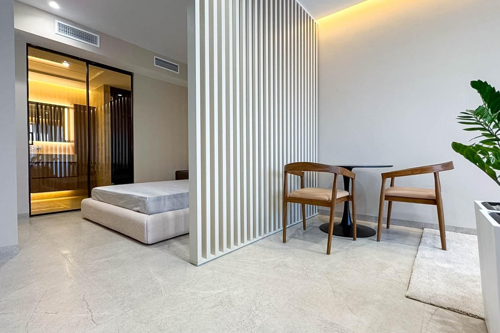 Revânzare - Apartament -
Torrevieja - Playa de los Locos