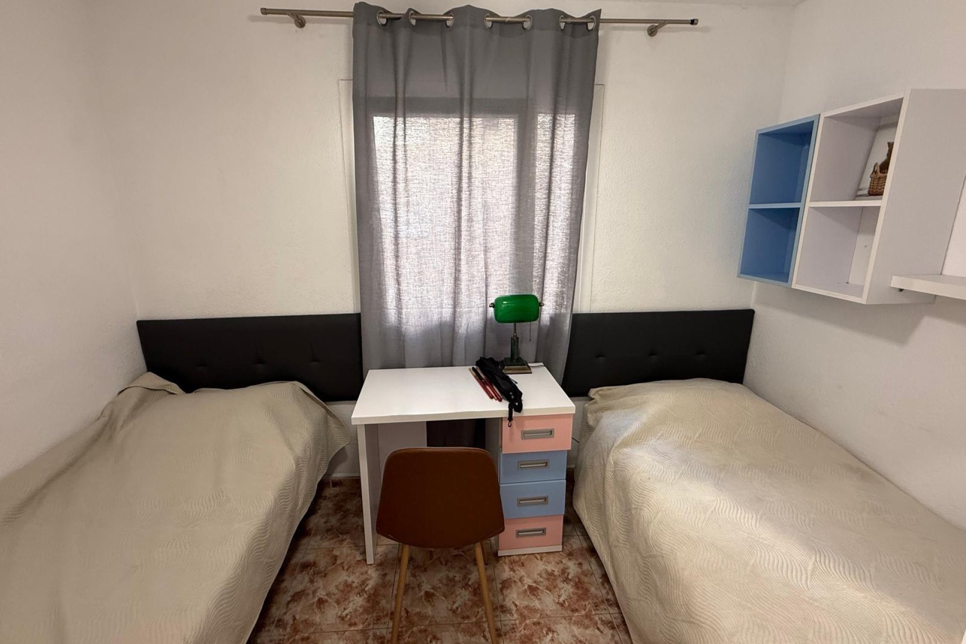 Revânzare - Apartament -
Torrevieja - Playa de los Locos