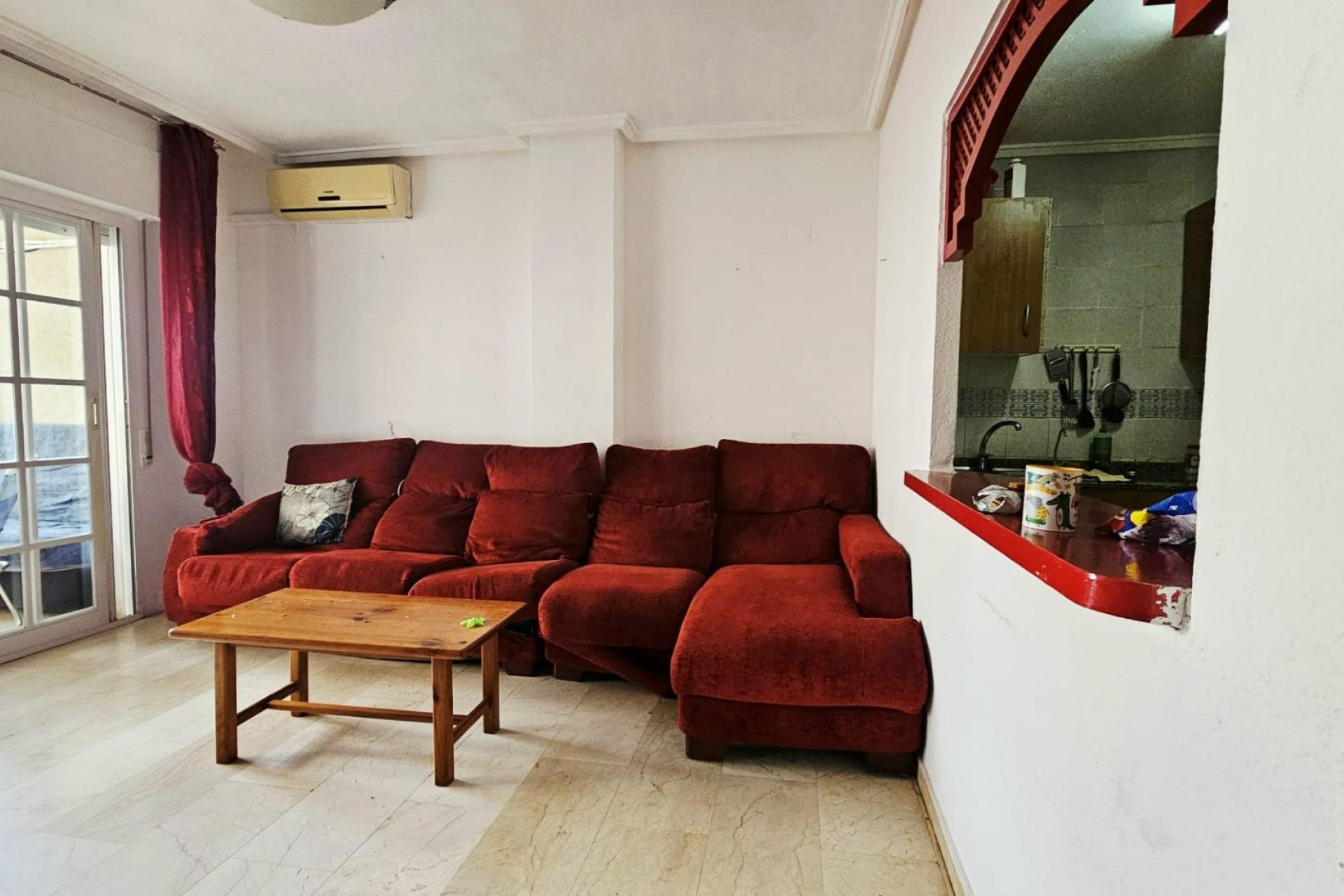 Revânzare - Apartament -
Torrevieja - Playa de los Locos