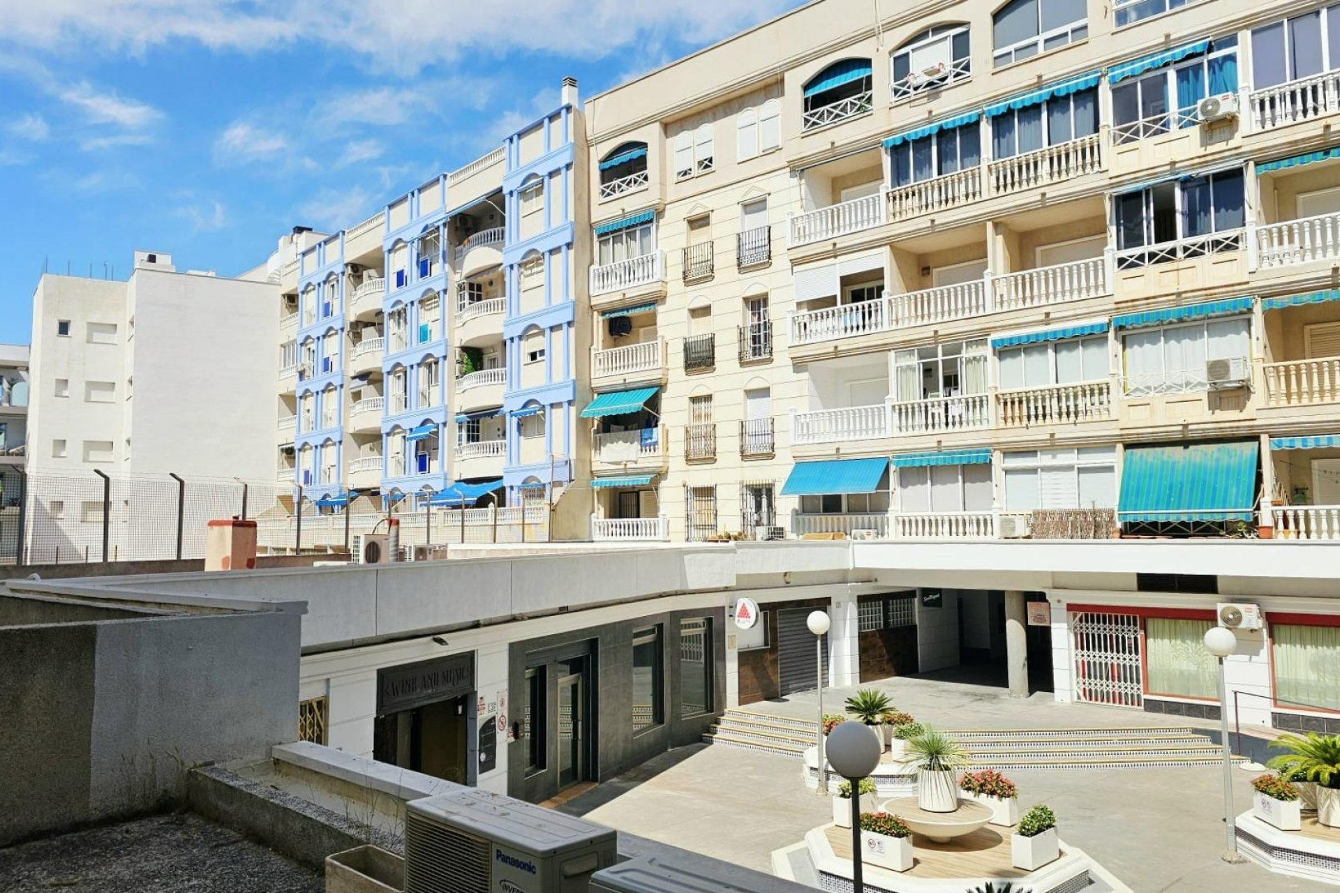 Revânzare - Apartament -
Torrevieja - Playa de los Locos