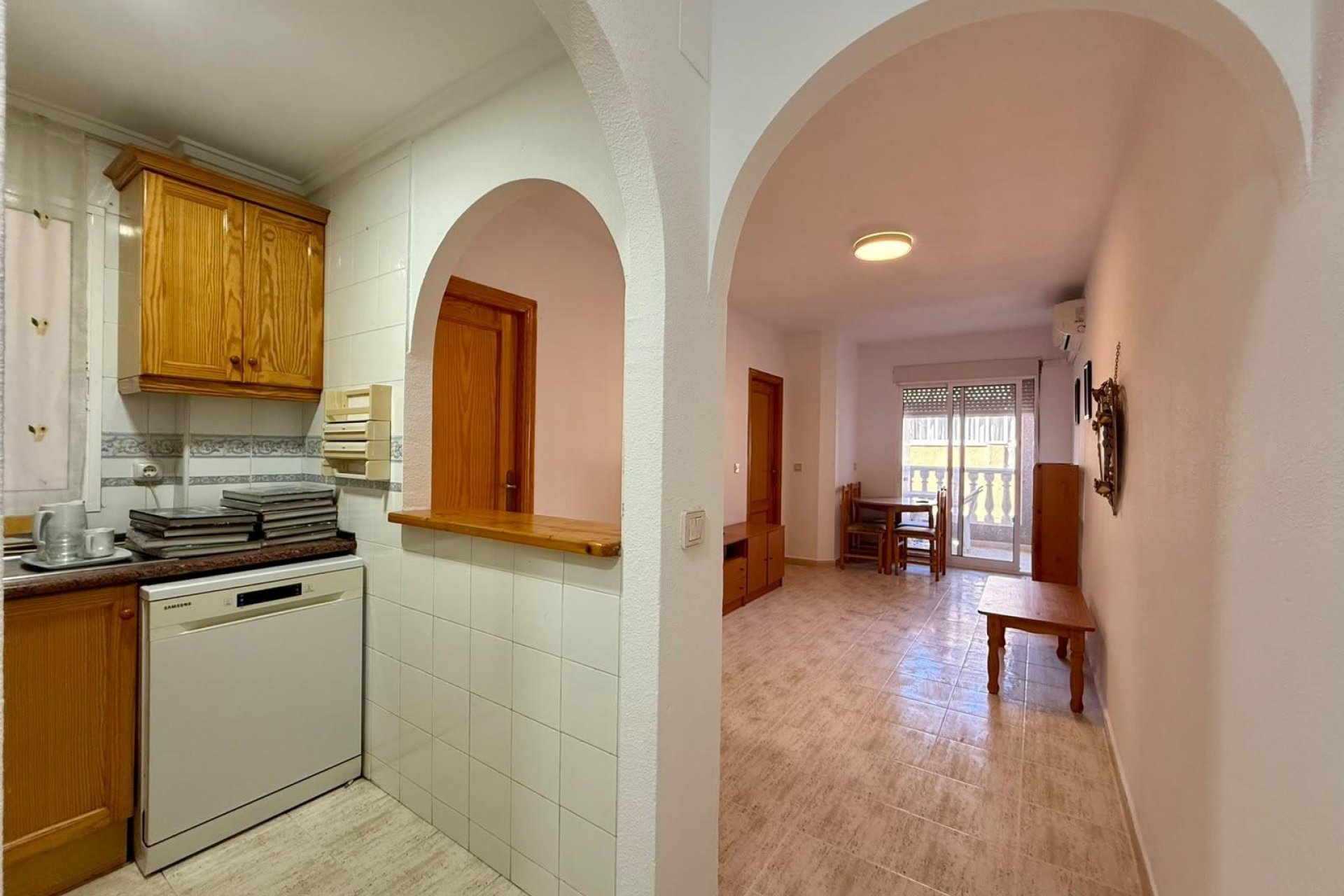 Revânzare - Apartament -
Torrevieja - Playa de los Locos