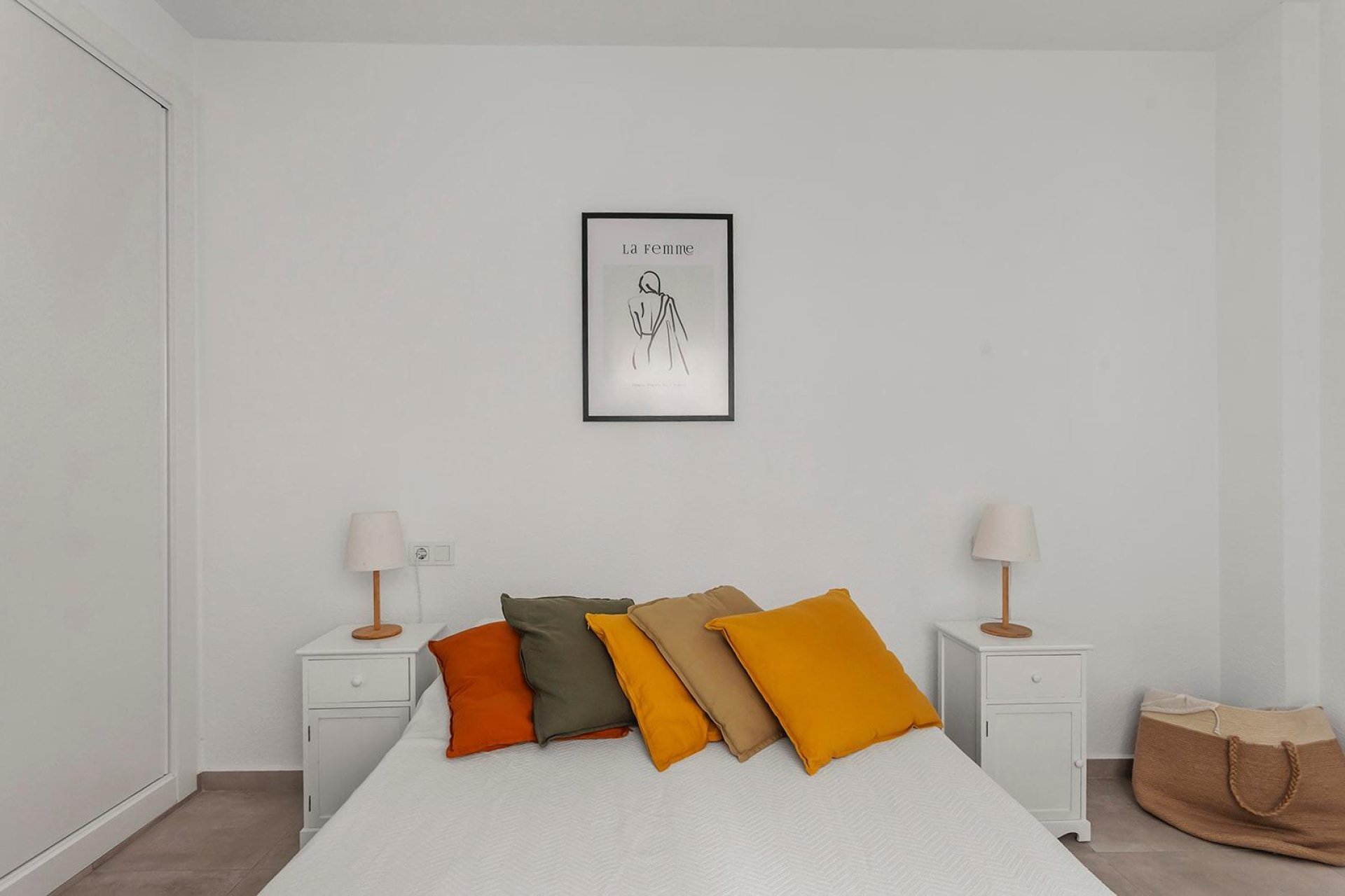 Revânzare - Apartament -
Torrevieja - Playa de los Locos