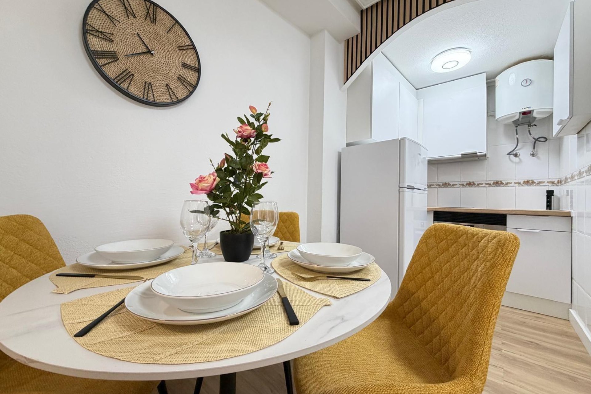 Revânzare - Apartament -
Torrevieja - Playa de los Locos