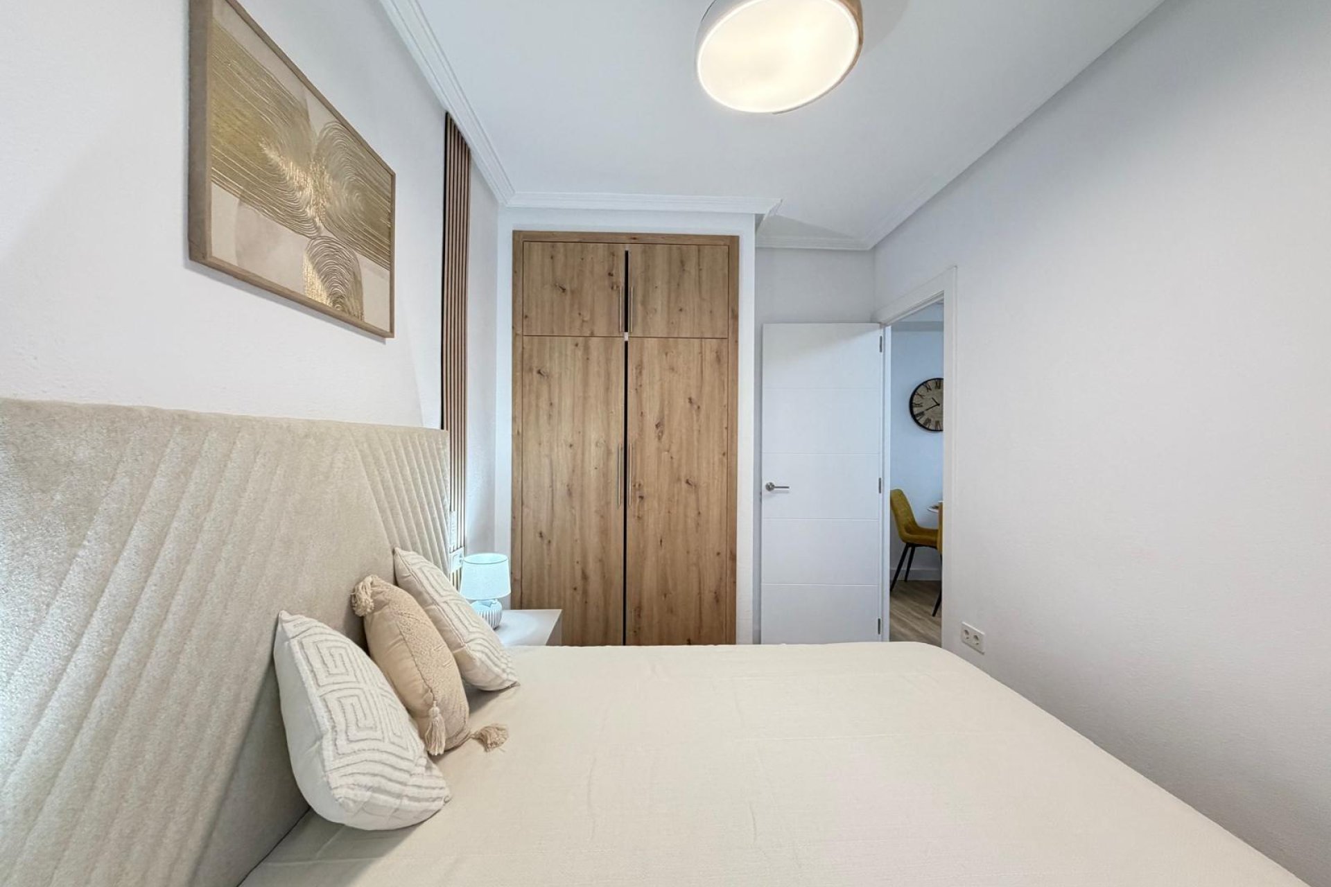 Revânzare - Apartament -
Torrevieja - Playa de los Locos