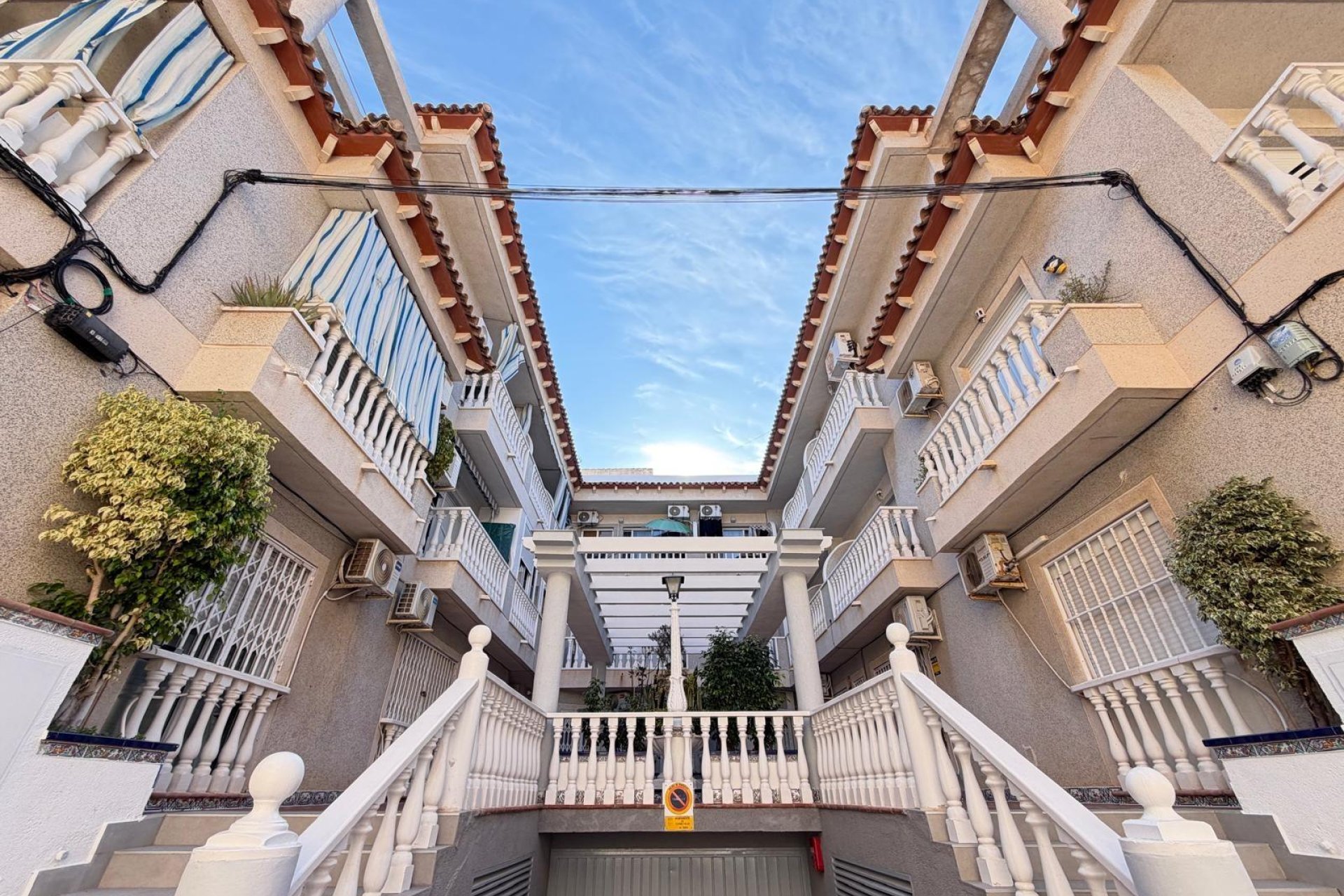 Revânzare - Apartament -
Torrevieja - Playa de los Locos