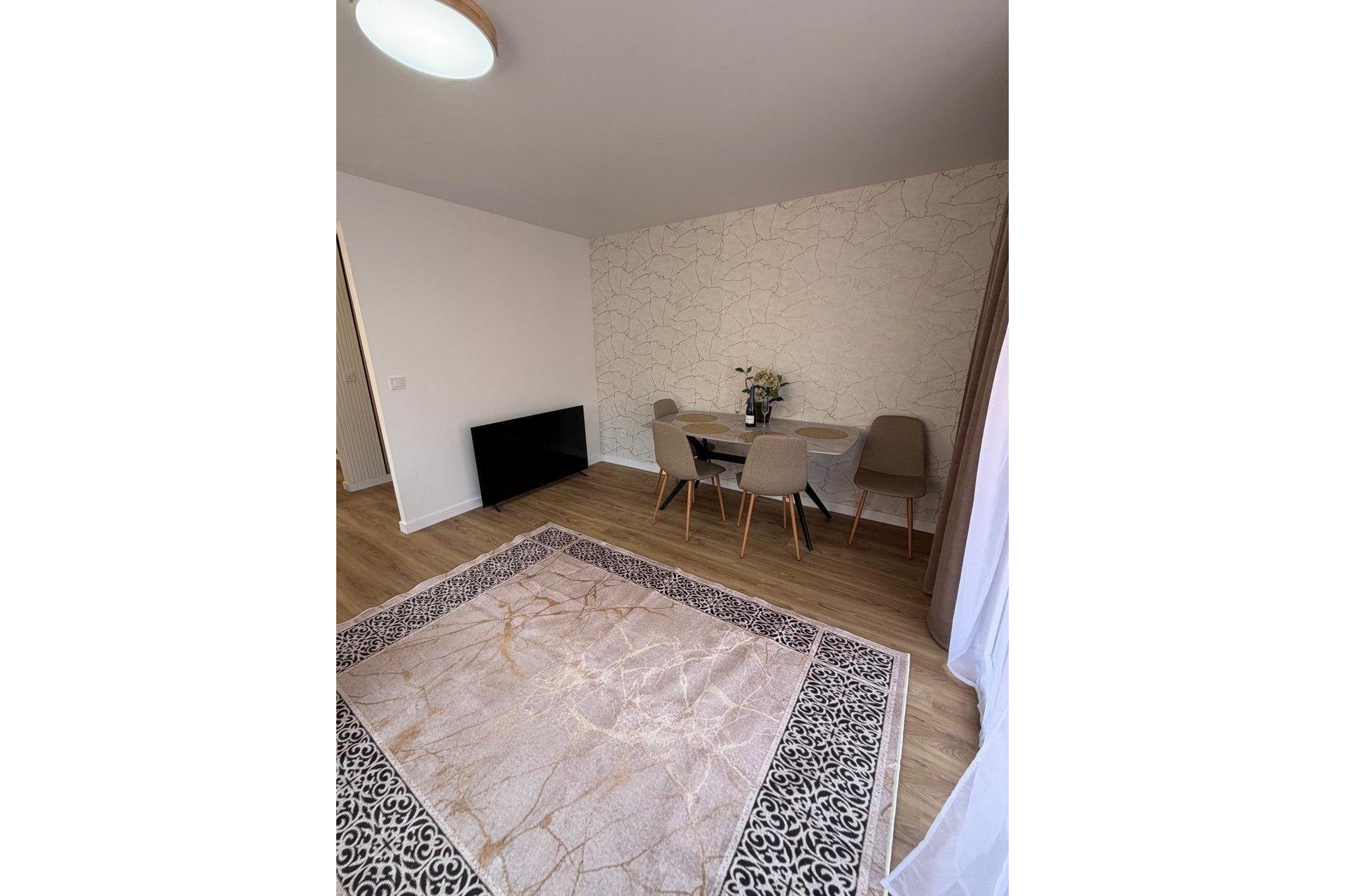 Revânzare - Apartament -
Torrevieja - Playa de los Locos