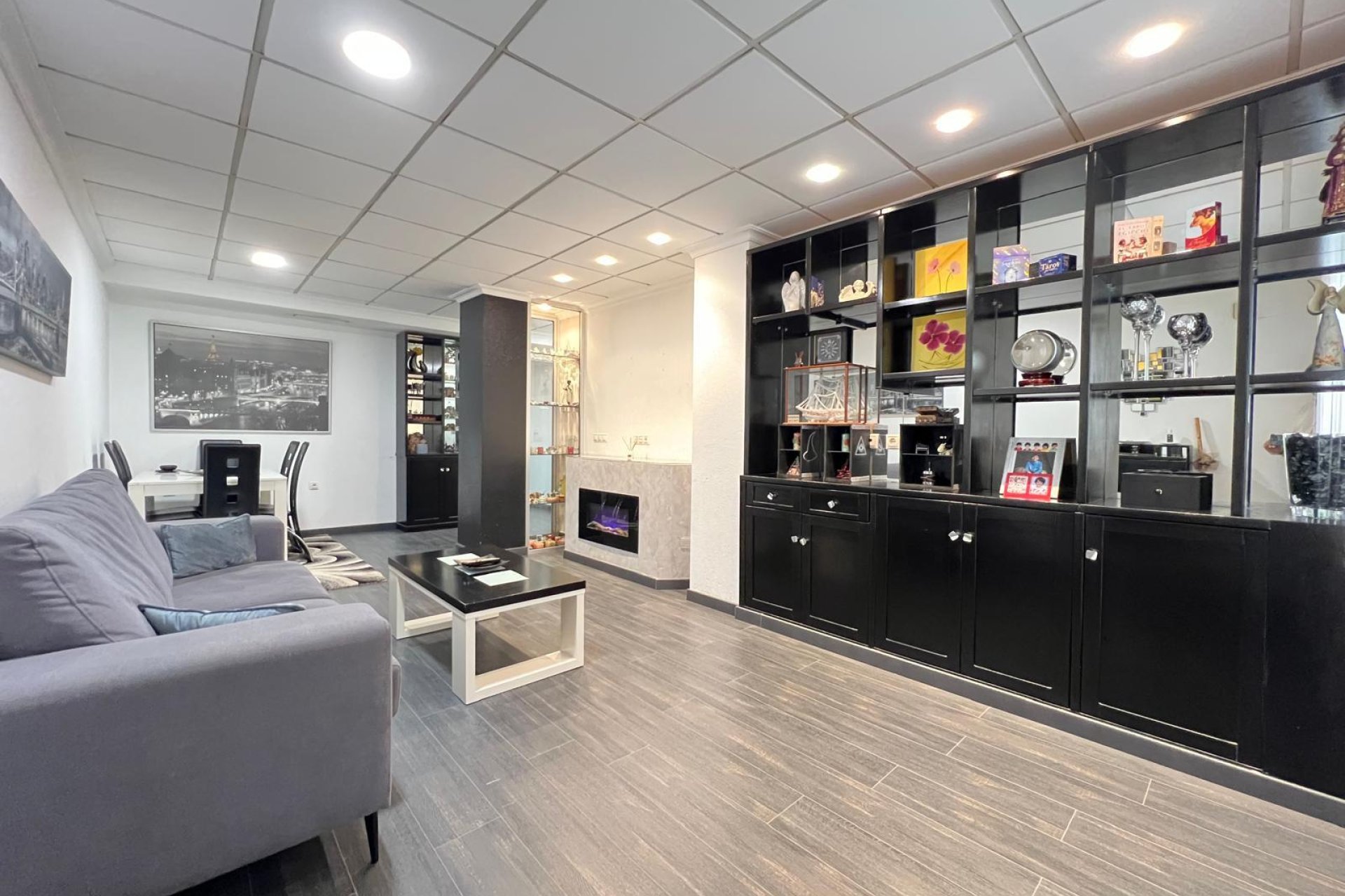Revânzare - Apartament -
Torrevieja - Playa del Cura
