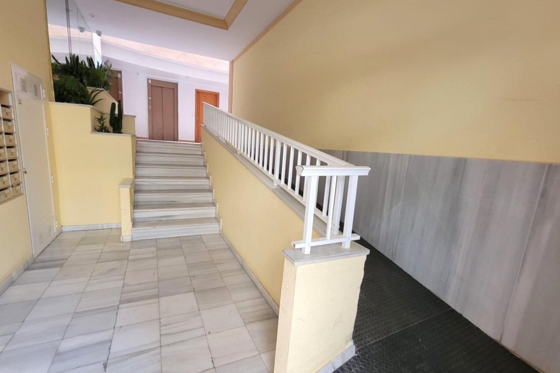 Revânzare - Apartament -
Torrevieja - Playa del Cura