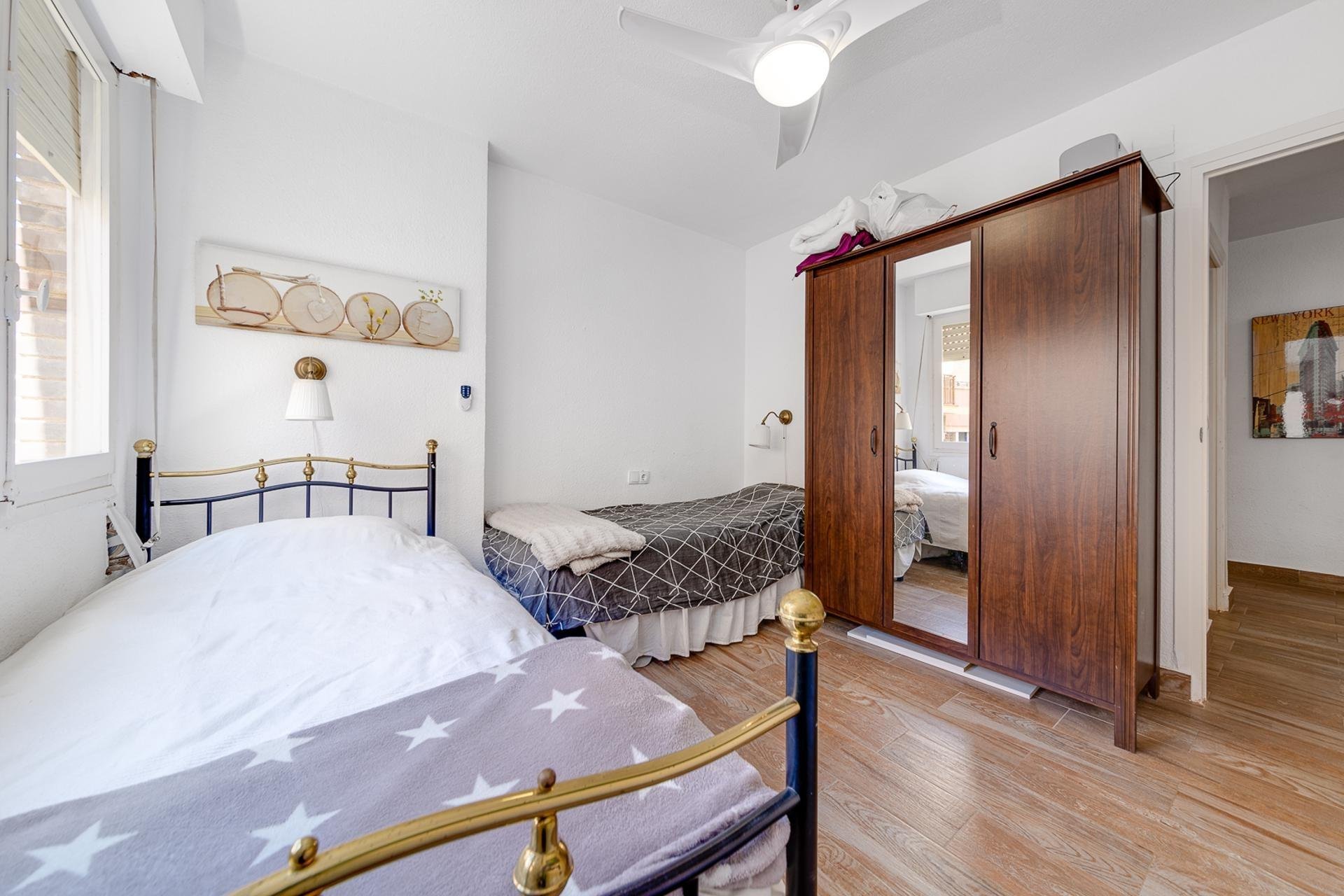 Revânzare - Apartament -
Torrevieja - Playa del Cura