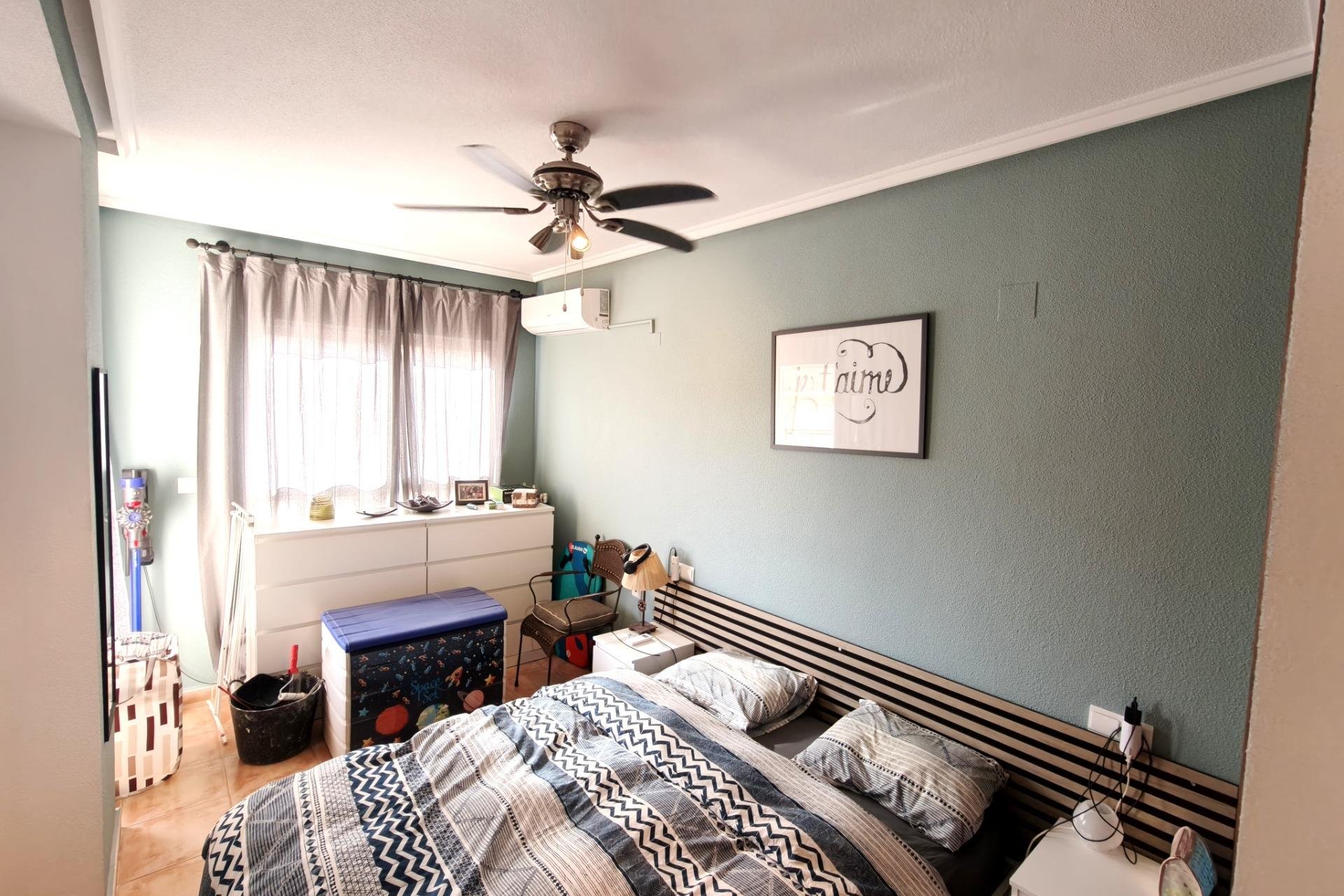 Revânzare - Apartament -
Torrevieja - Playa del Cura