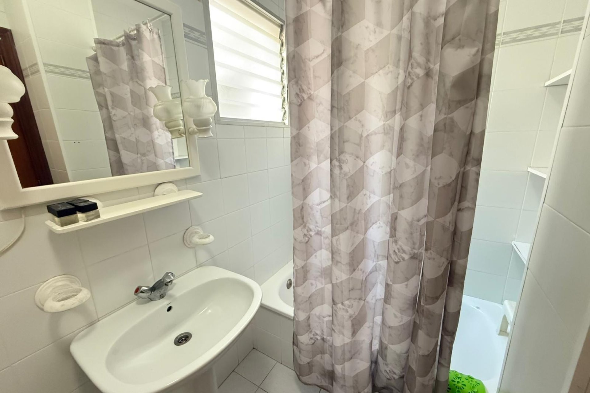 Revânzare - Apartament -
Torrevieja - Playa del Cura