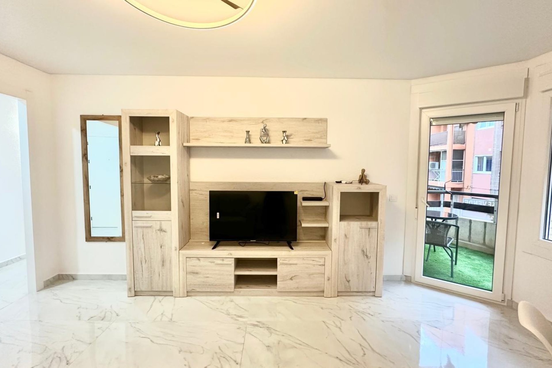 Revânzare - Apartament -
Torrevieja - Playa del Cura