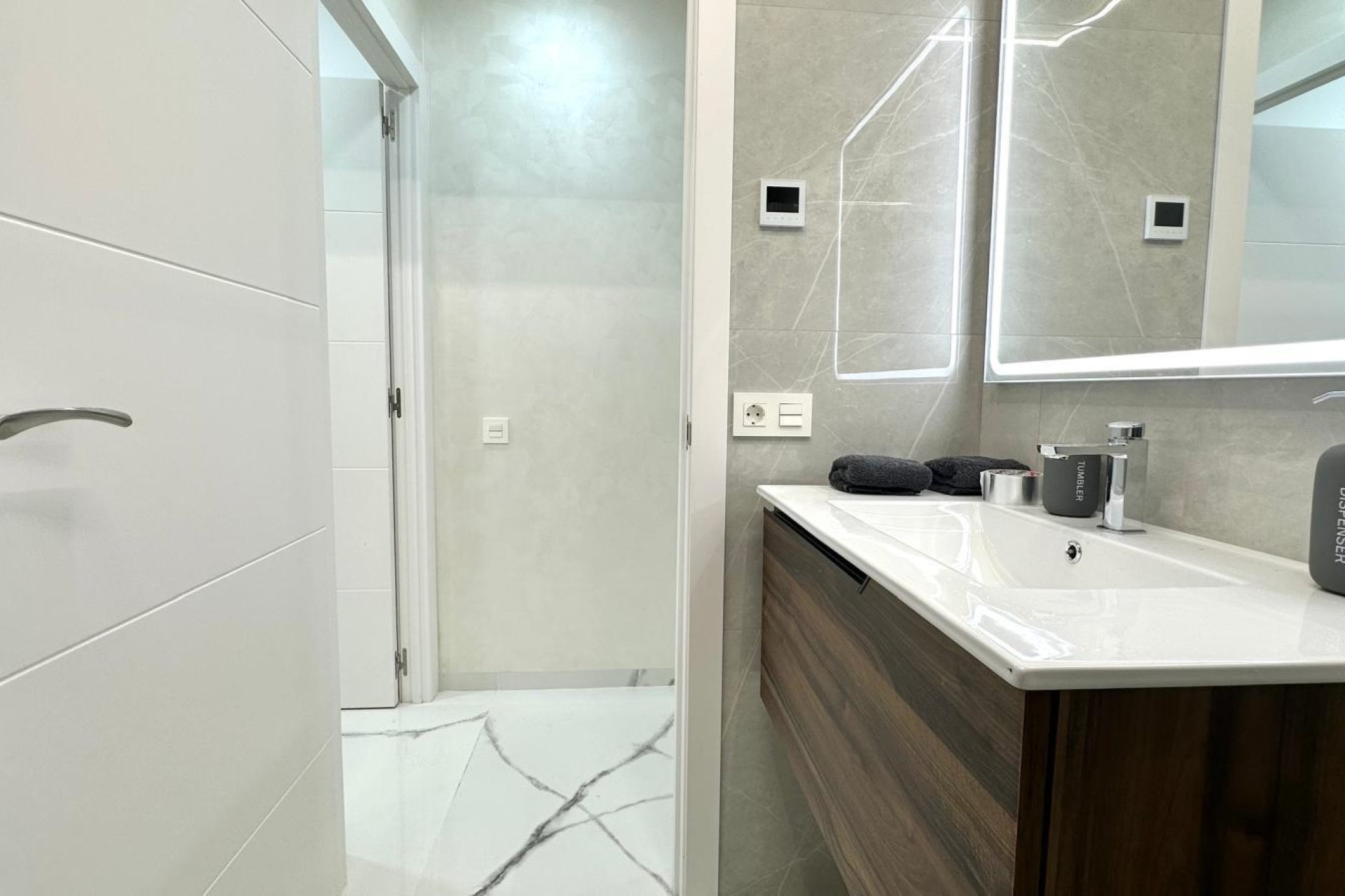 Revânzare - Apartament -
Torrevieja - Playa del Cura