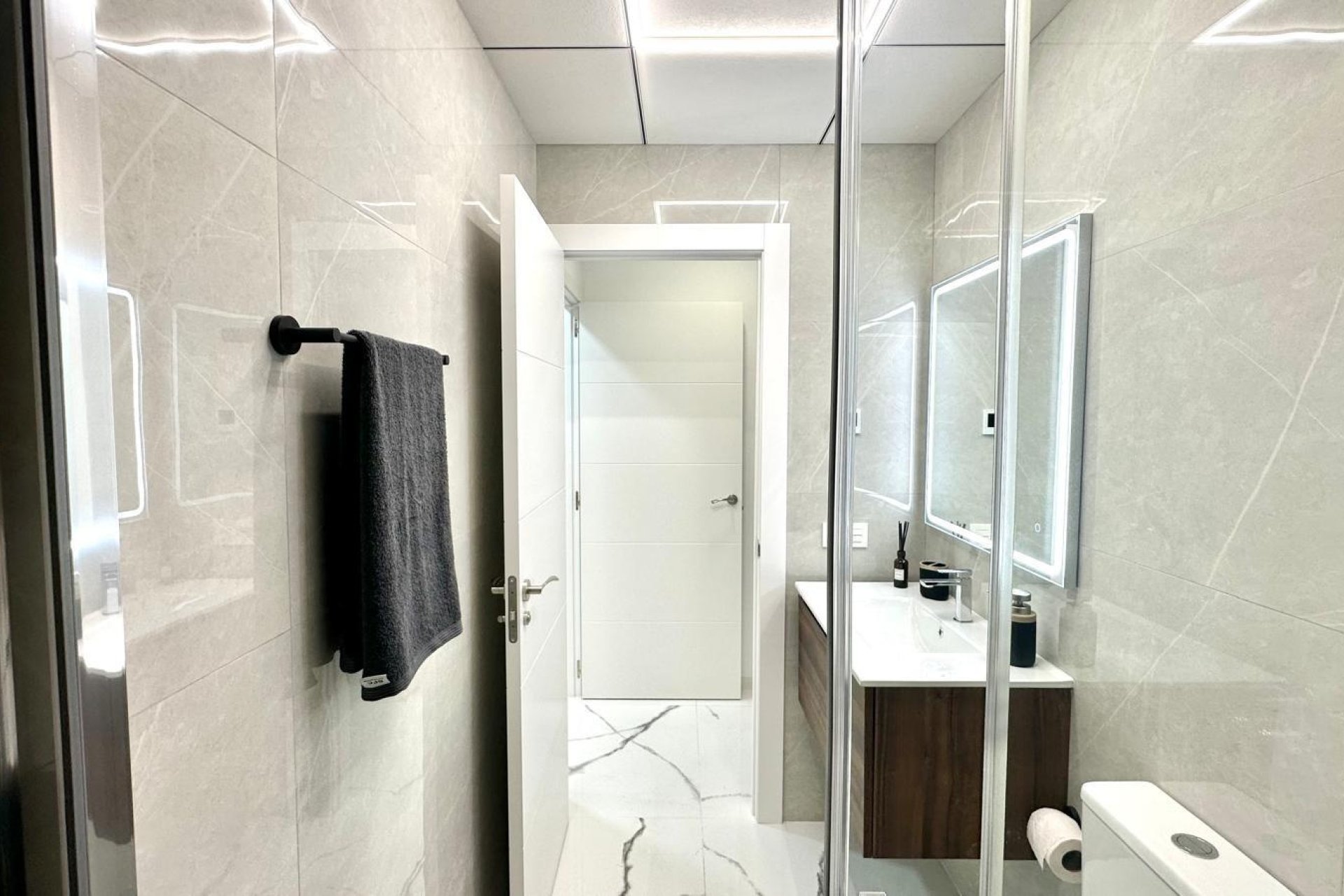 Revânzare - Apartament -
Torrevieja - Playa del Cura