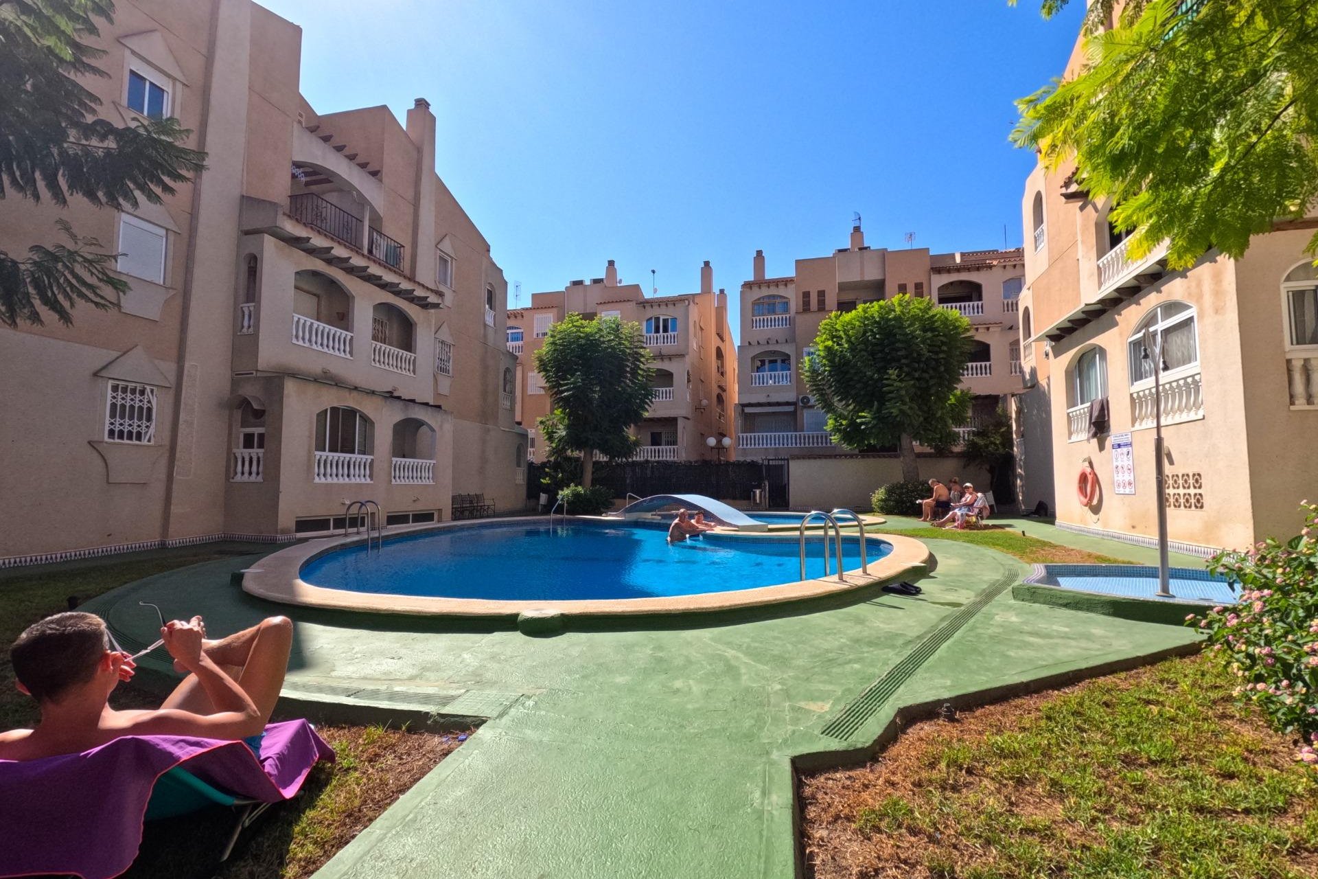 Revânzare - Apartament -
Torrevieja - Playa del Cura