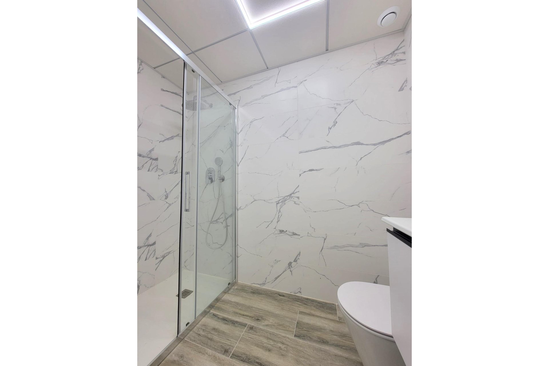 Revânzare - Apartament -
Torrevieja - Playa del Cura