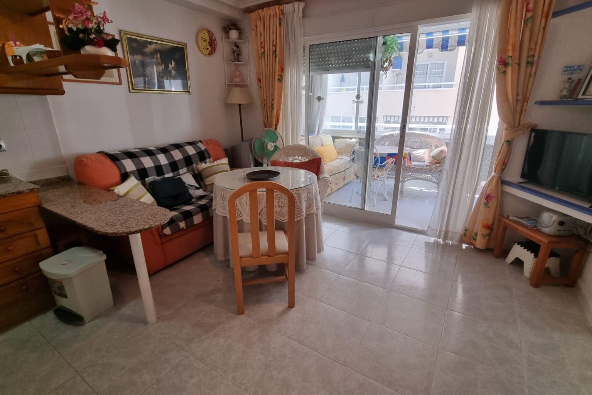 Revânzare - Apartament -
Torrevieja - Playa del Cura