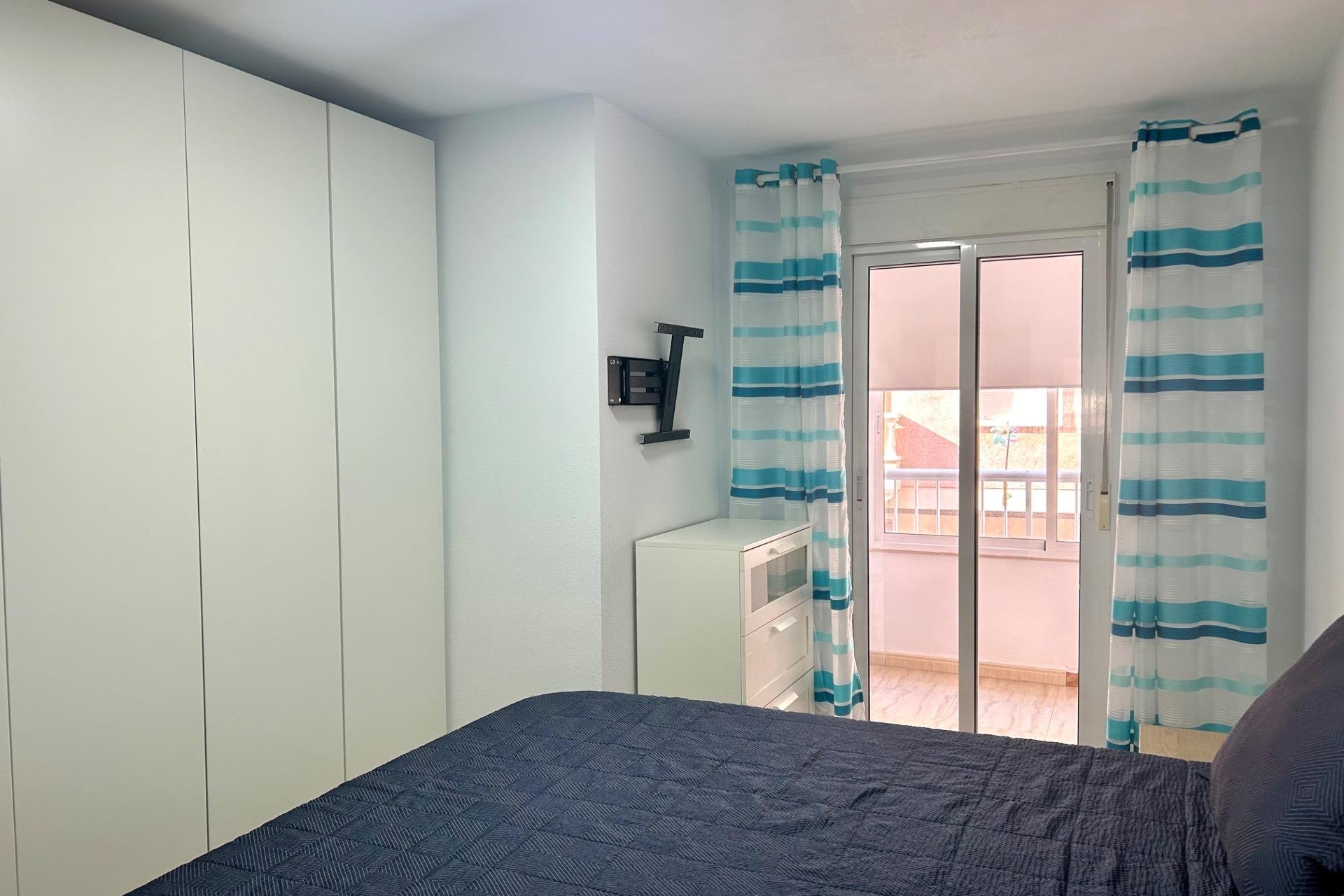 Revânzare - Apartament -
Torrevieja - Playa del Cura