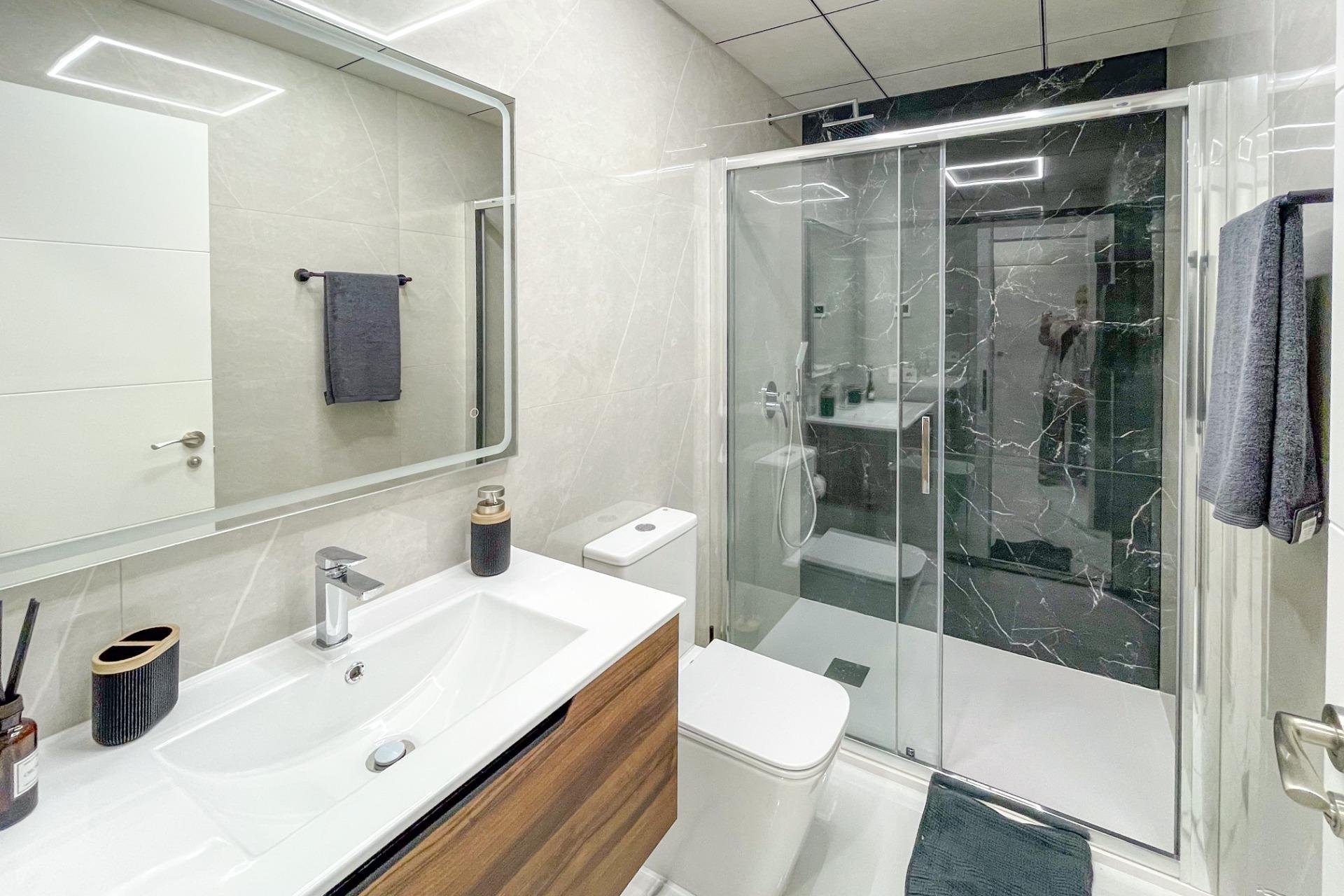 Revânzare - Apartament -
Torrevieja - Playa del Cura