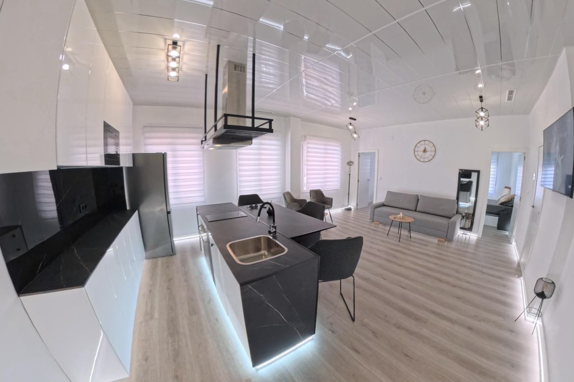 Revânzare - Apartament -
Torrevieja - Playa del Cura