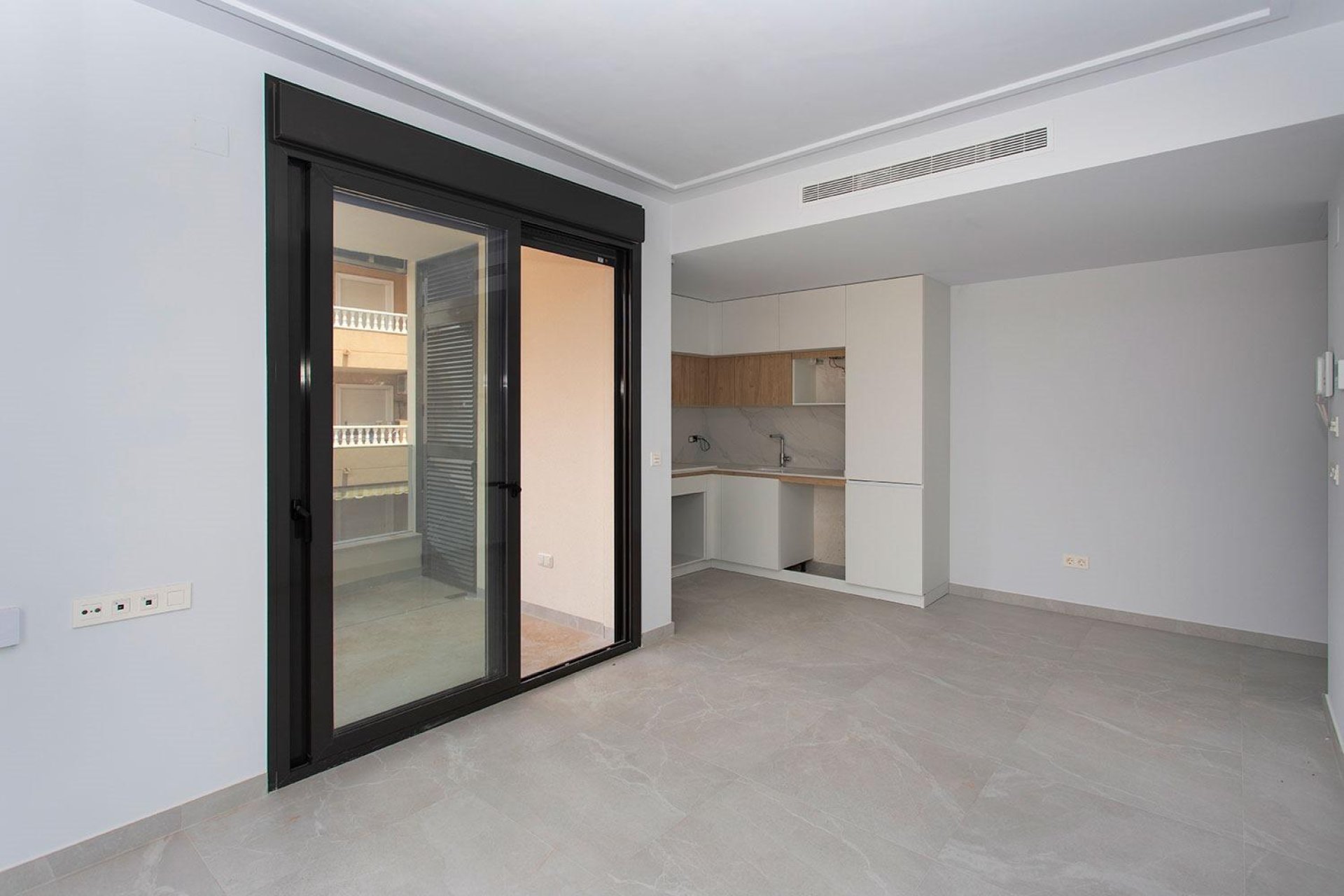 Revânzare - Apartament -
Torrevieja - Playa del Cura