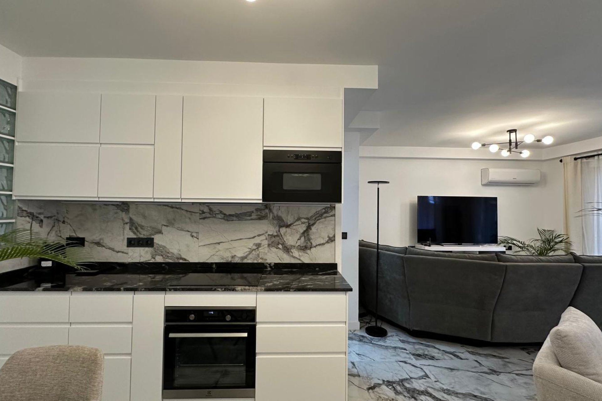 Revânzare - Apartament -
Torrevieja - Playa del Cura