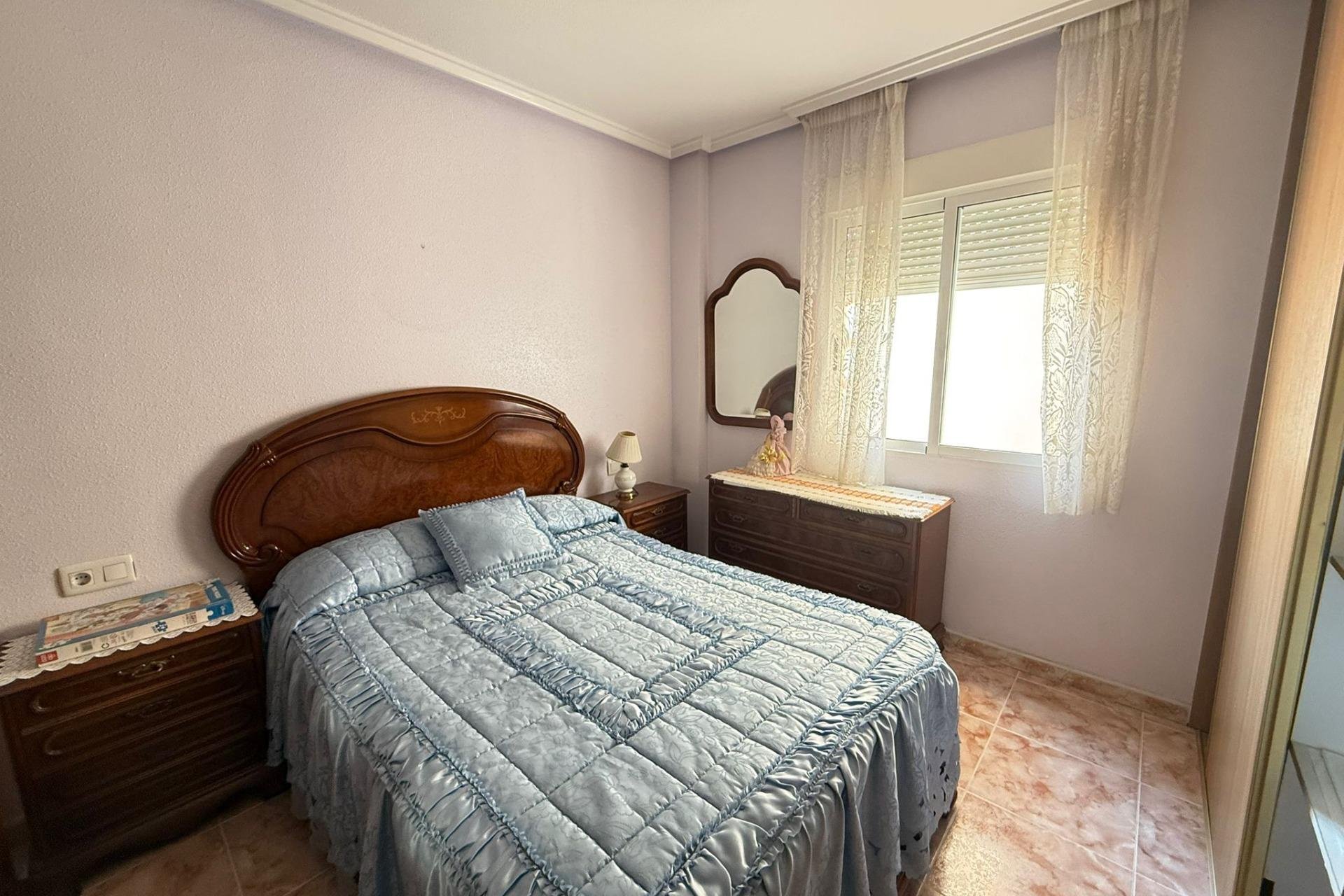 Revânzare - Apartament -
Torrevieja - Playa del Cura