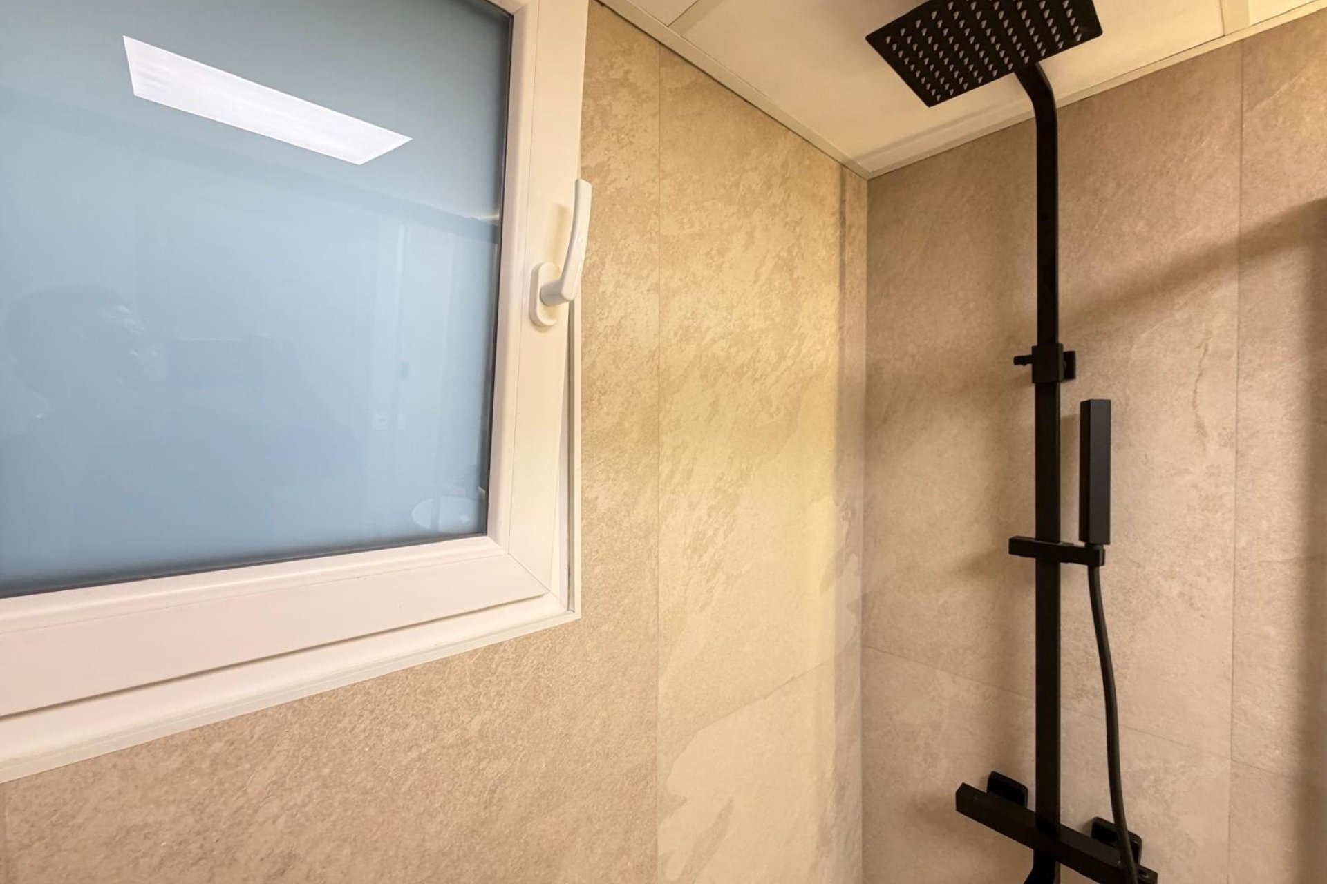 Revânzare - Apartament -
Torrevieja - Playa del Cura